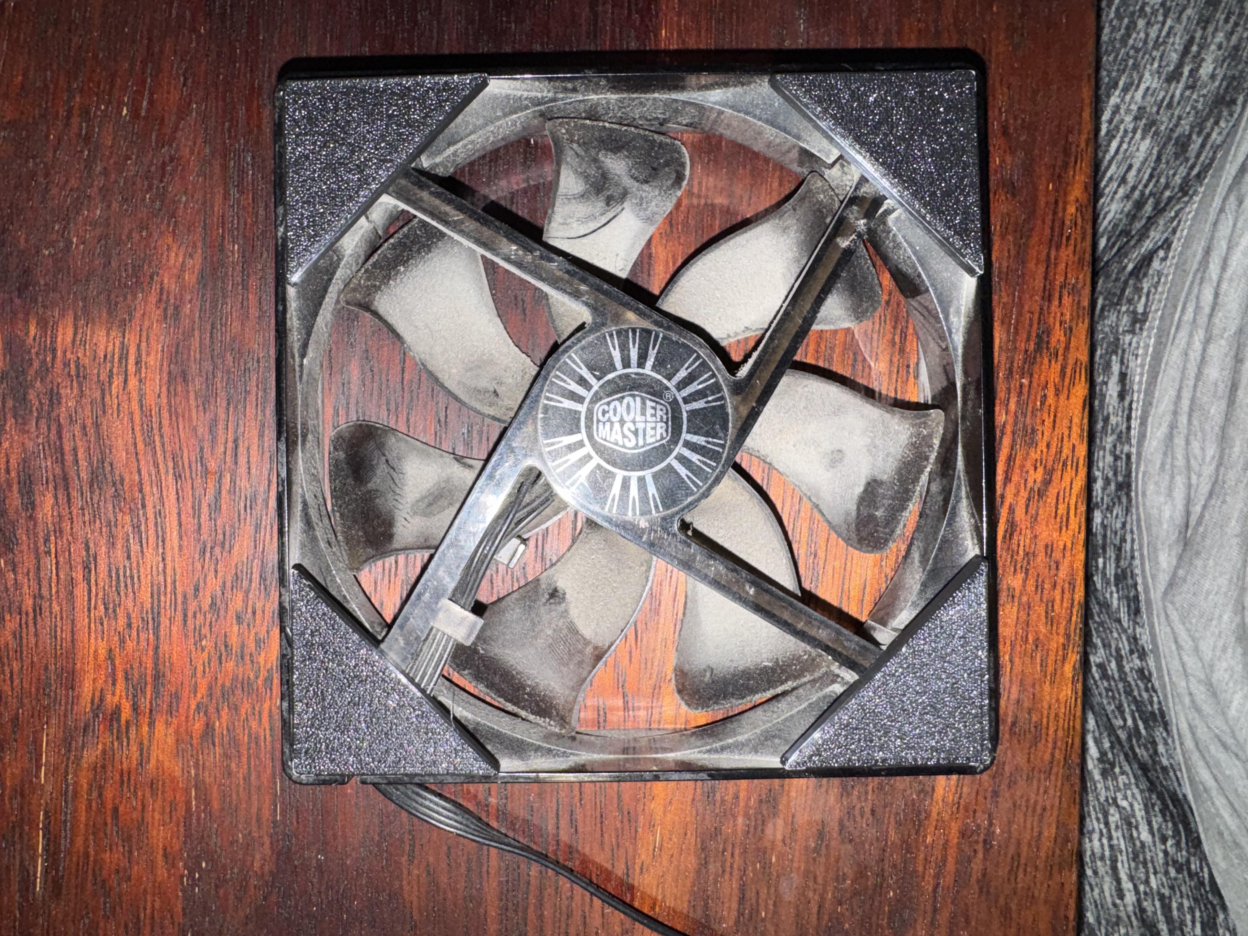 120mm PC Fan Corner Cap -- Only 6.5 Grams