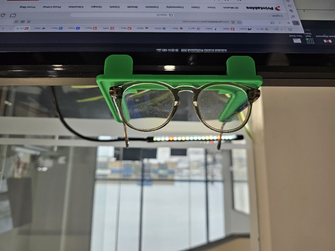 Eyeglass Platform for top of Monitor