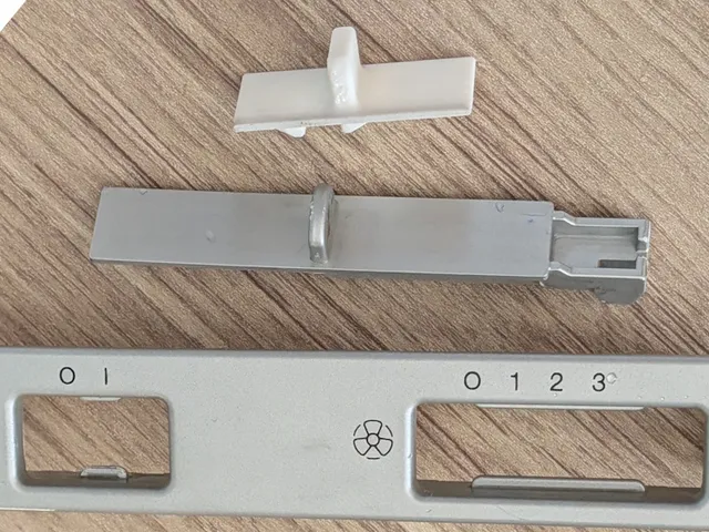 Ariston hood - Light slider "Bandeau de façade"