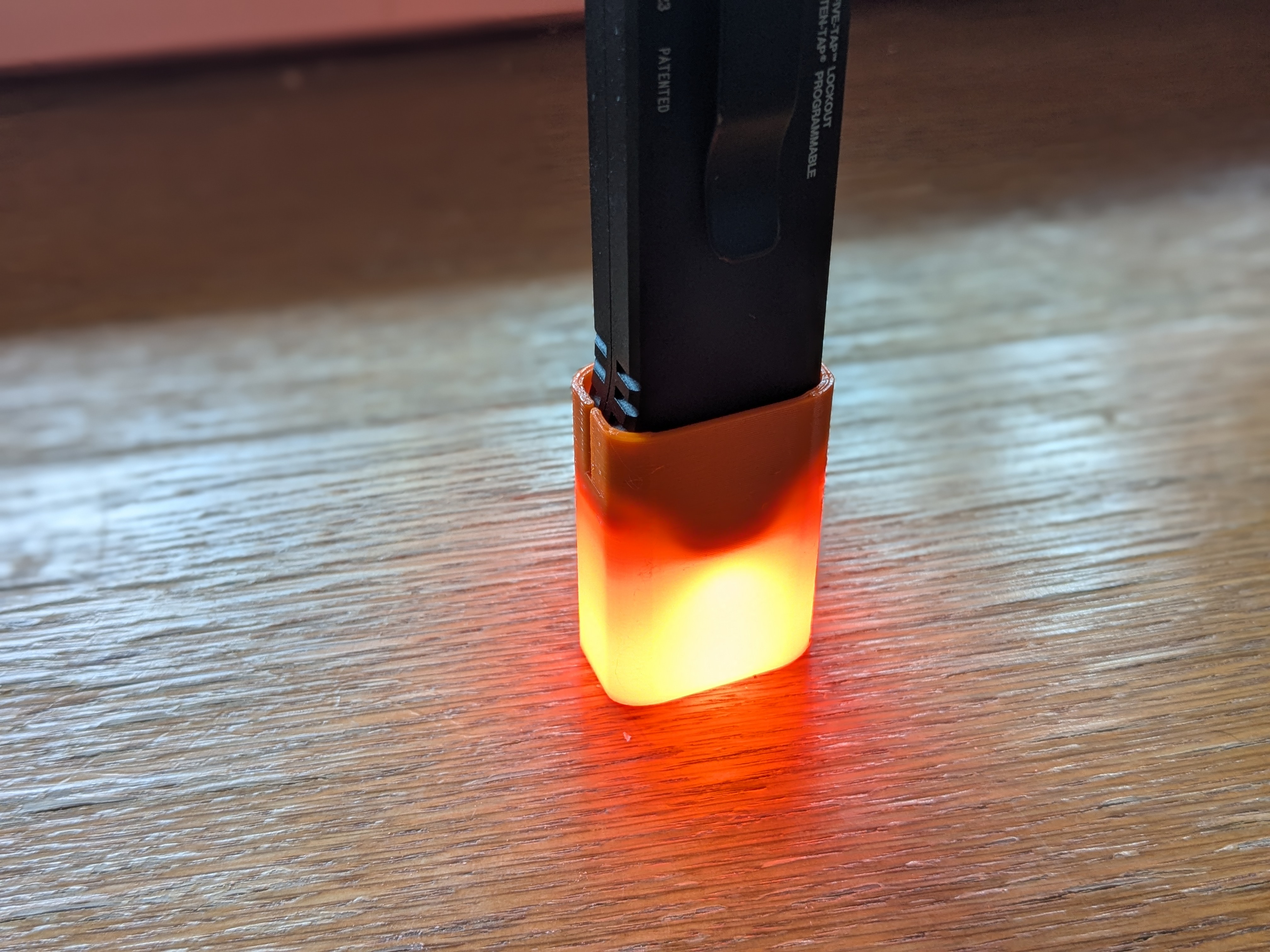 Diffuser / stand for Streamlight Wedge XT