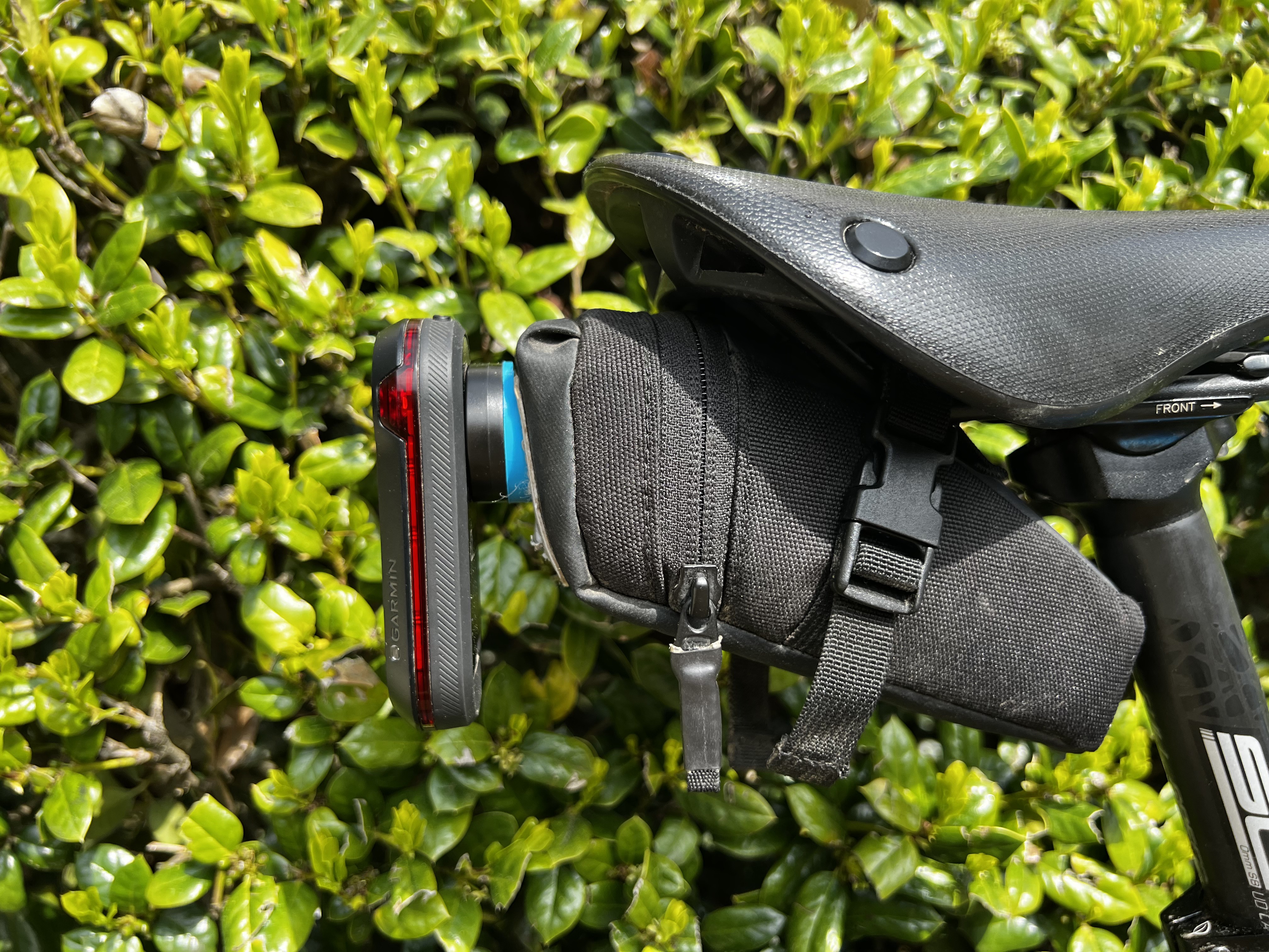 Varia Saddle Bag Mount