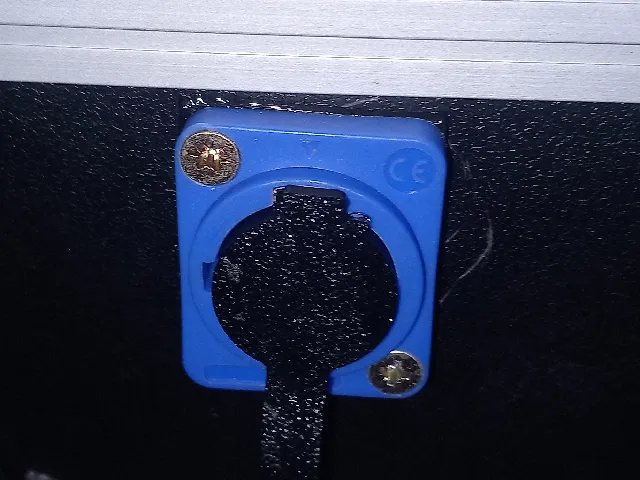 powercon socket cap