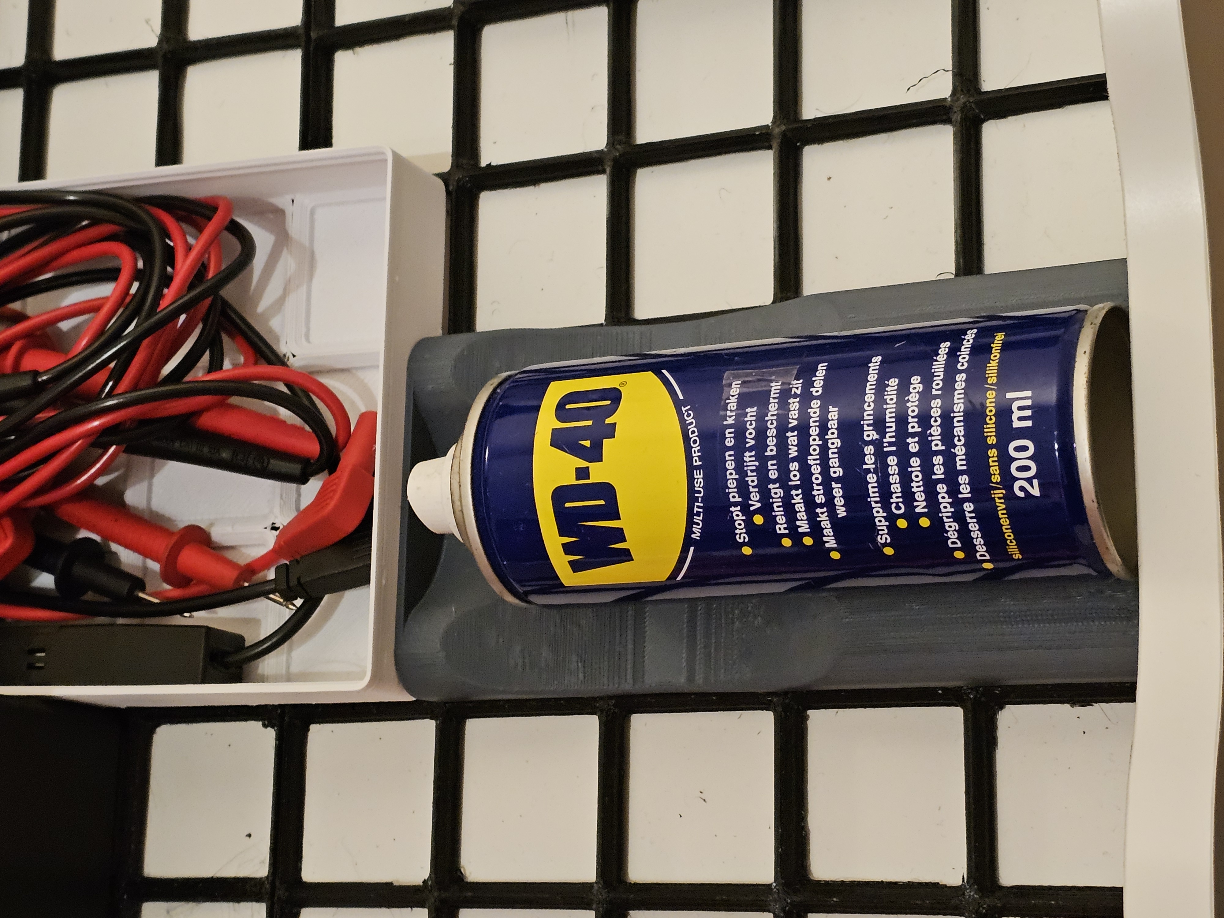 Horizontal Gridfinity WD-40 200ml Can Holder