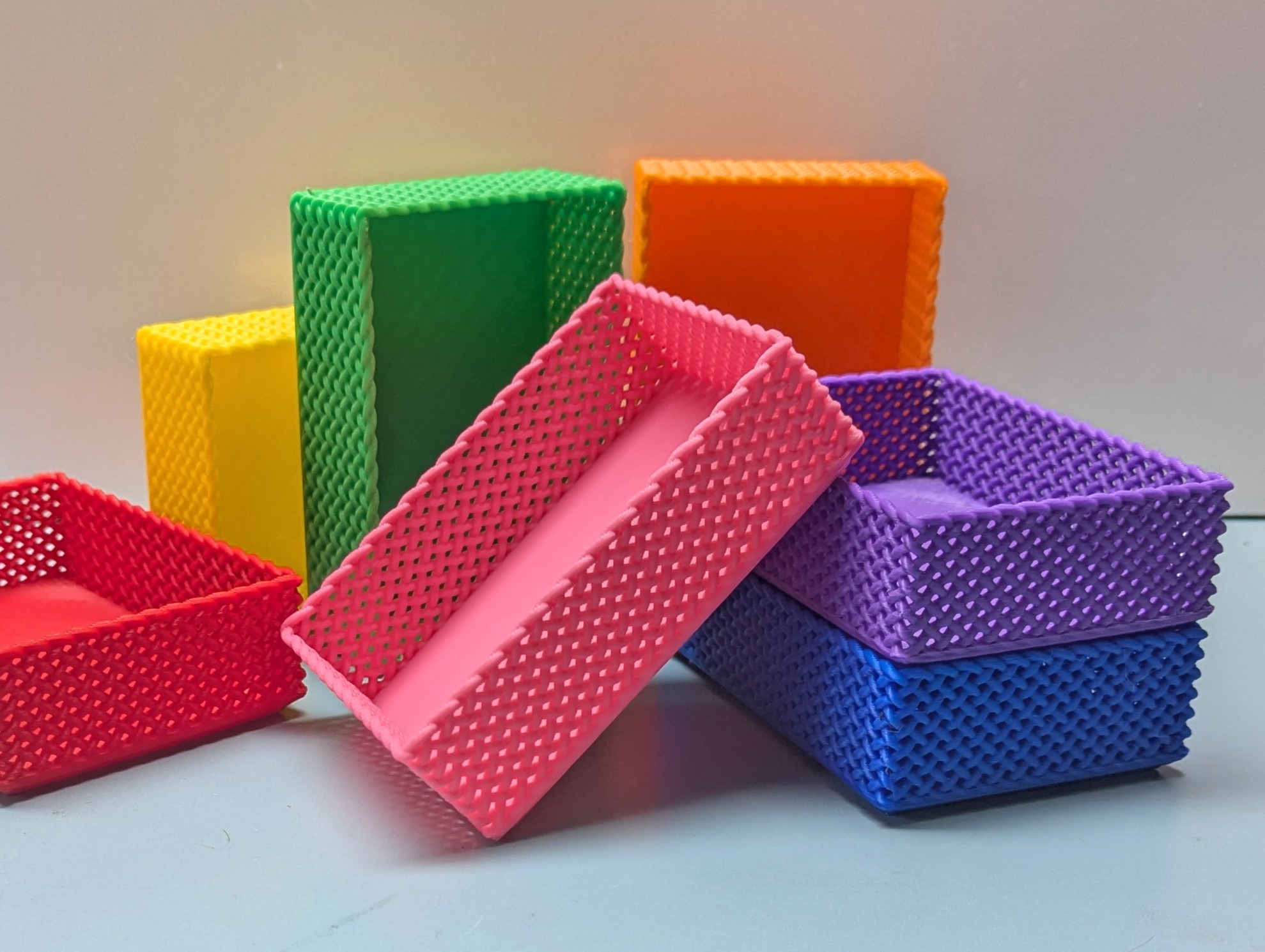 Miniatura 2 do modelo 3D Stackable Baskets