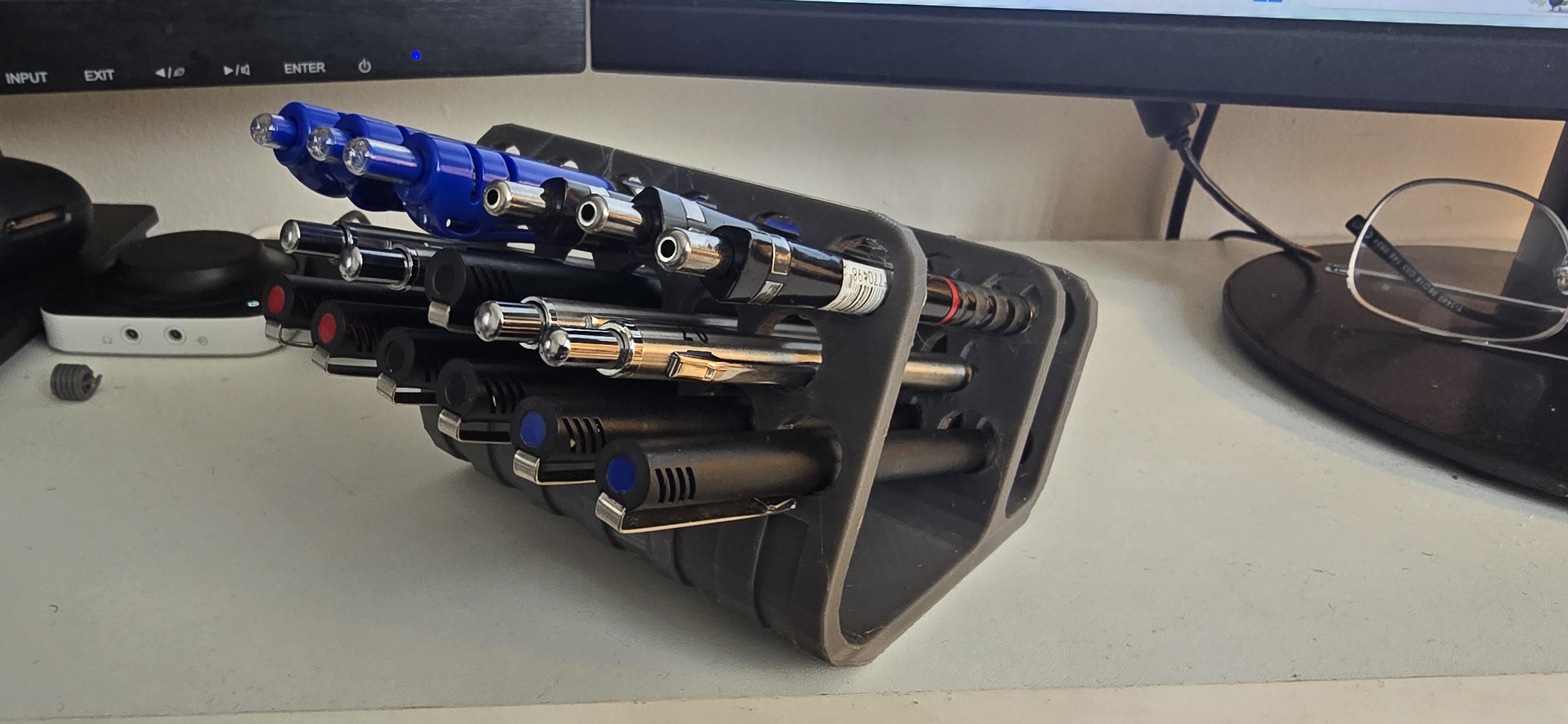 Pen holder 3D model