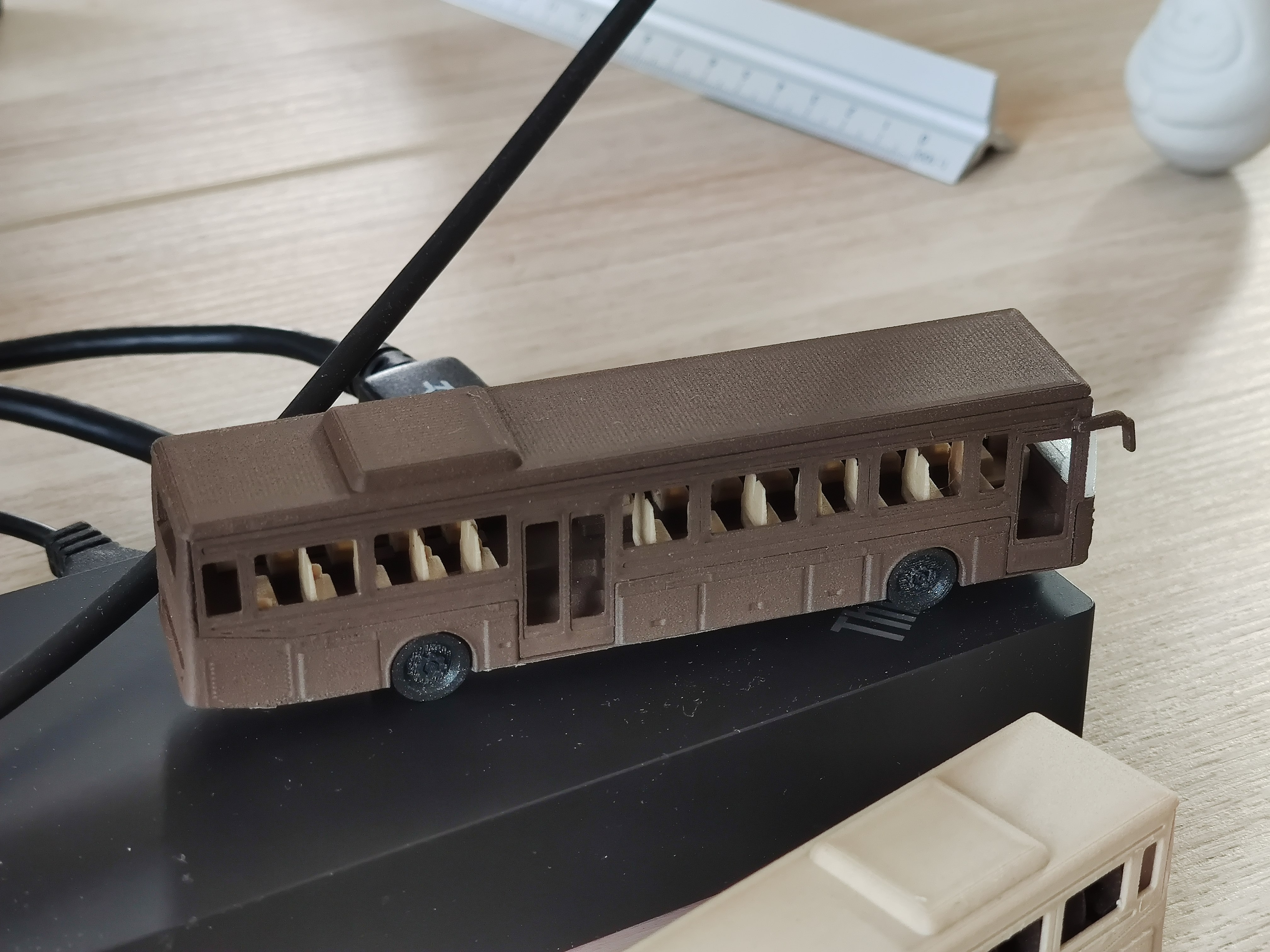 IVECO Crossaway 1/100 bus model