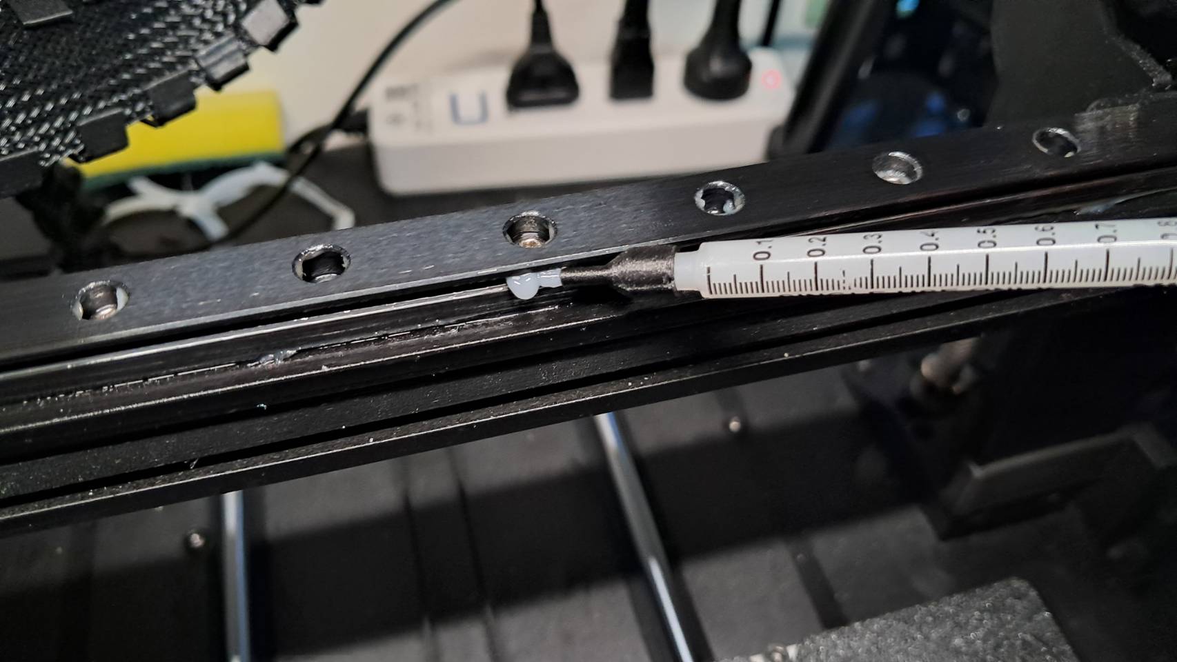 Syringe grease tool