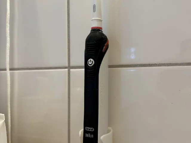 Oral-B Toothbrush Holder