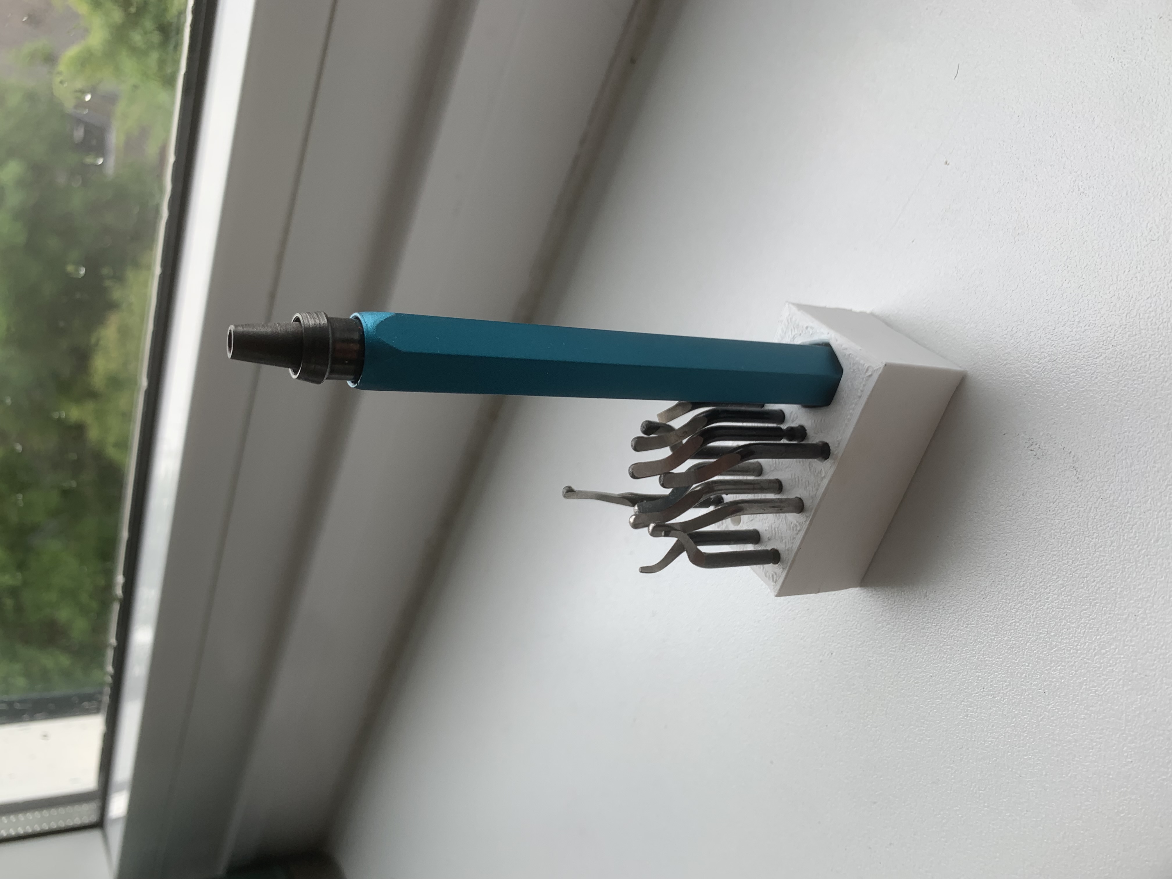 deburring tool holder