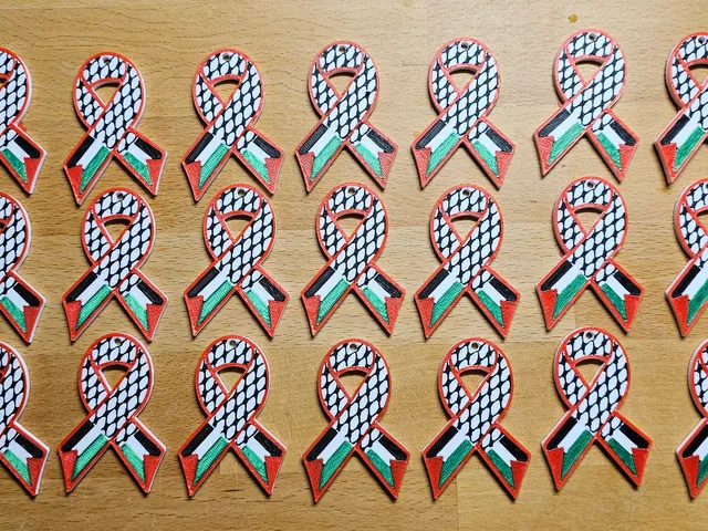 Ribbon with Keffiyeh & Palestine flag