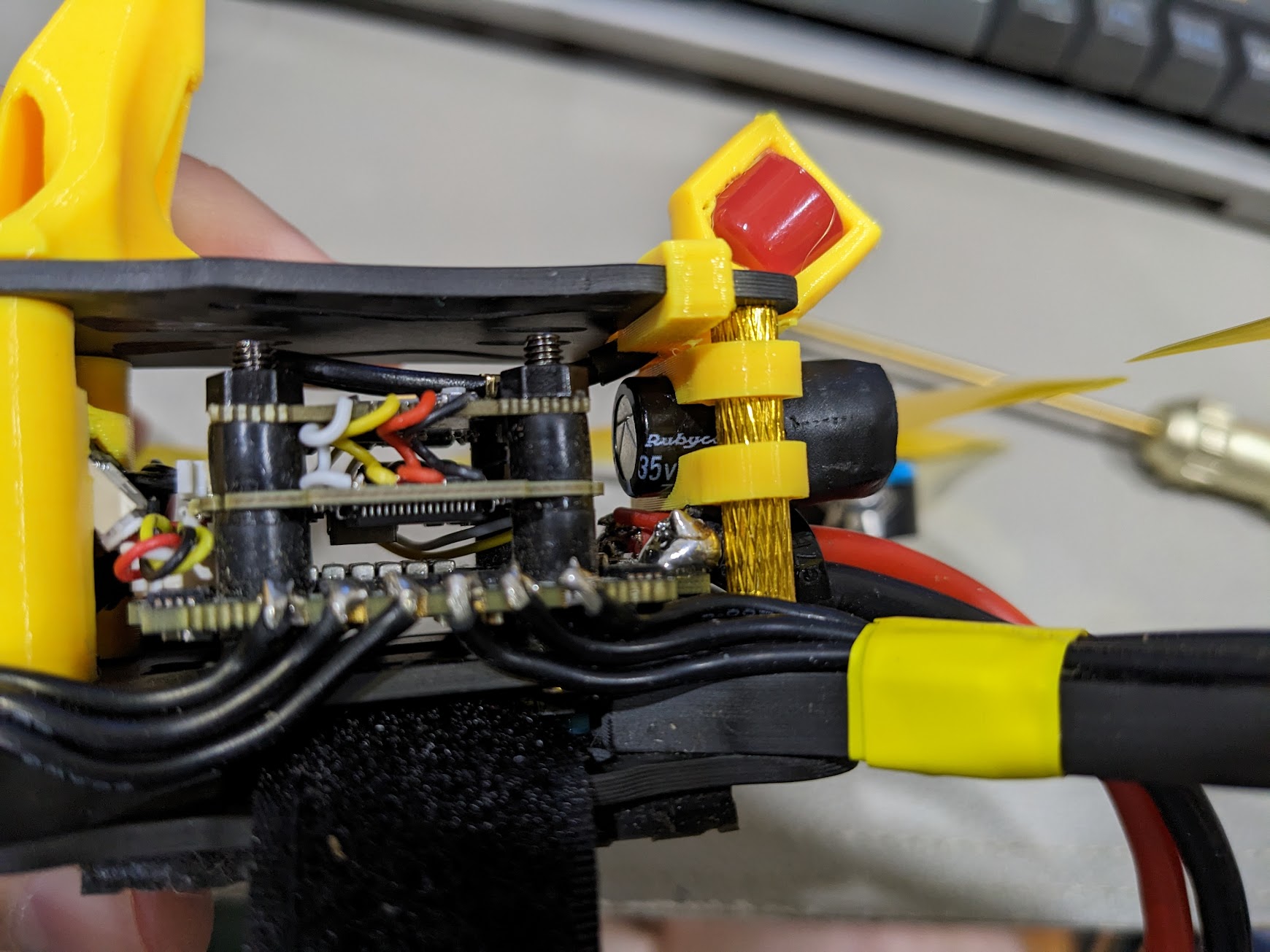 Capacitor strap — thumbnail 3