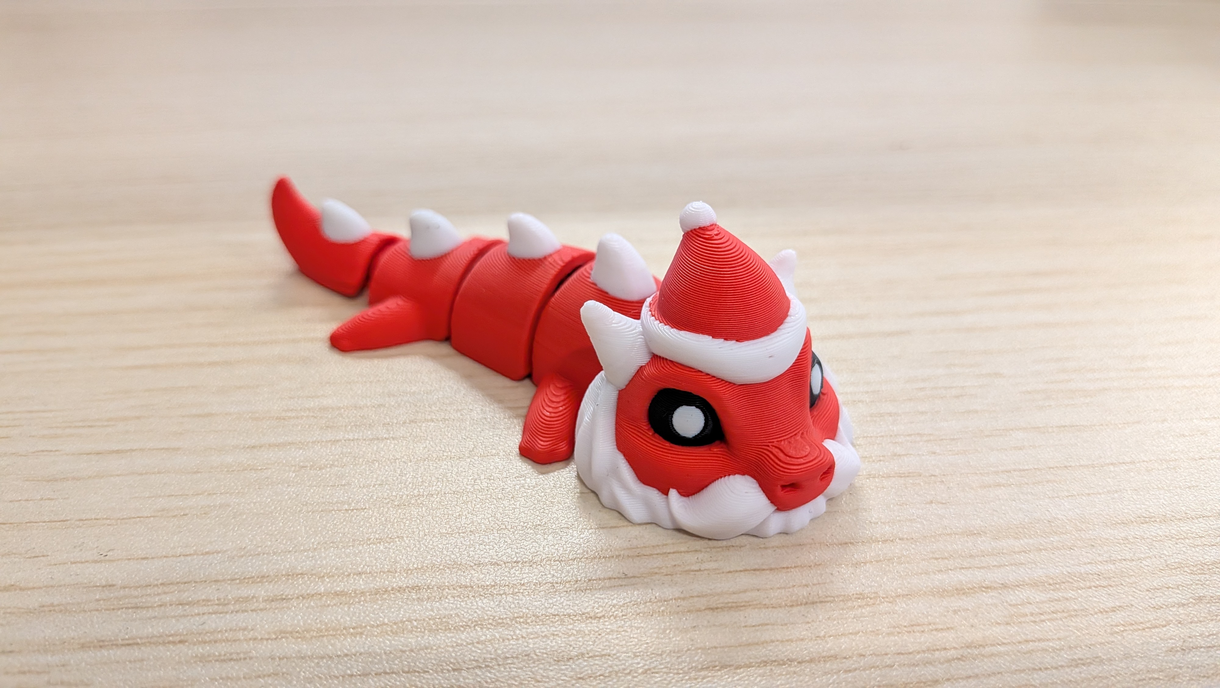 Santa Dragon - Articulated Keychain Figure