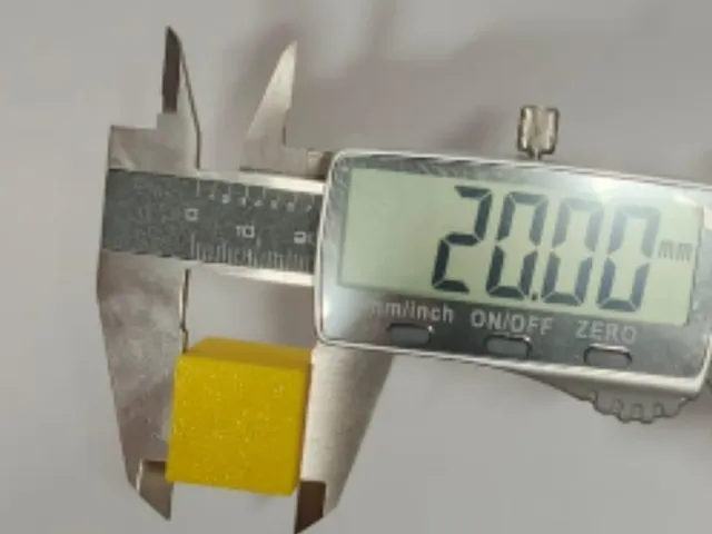 Cube-2cm