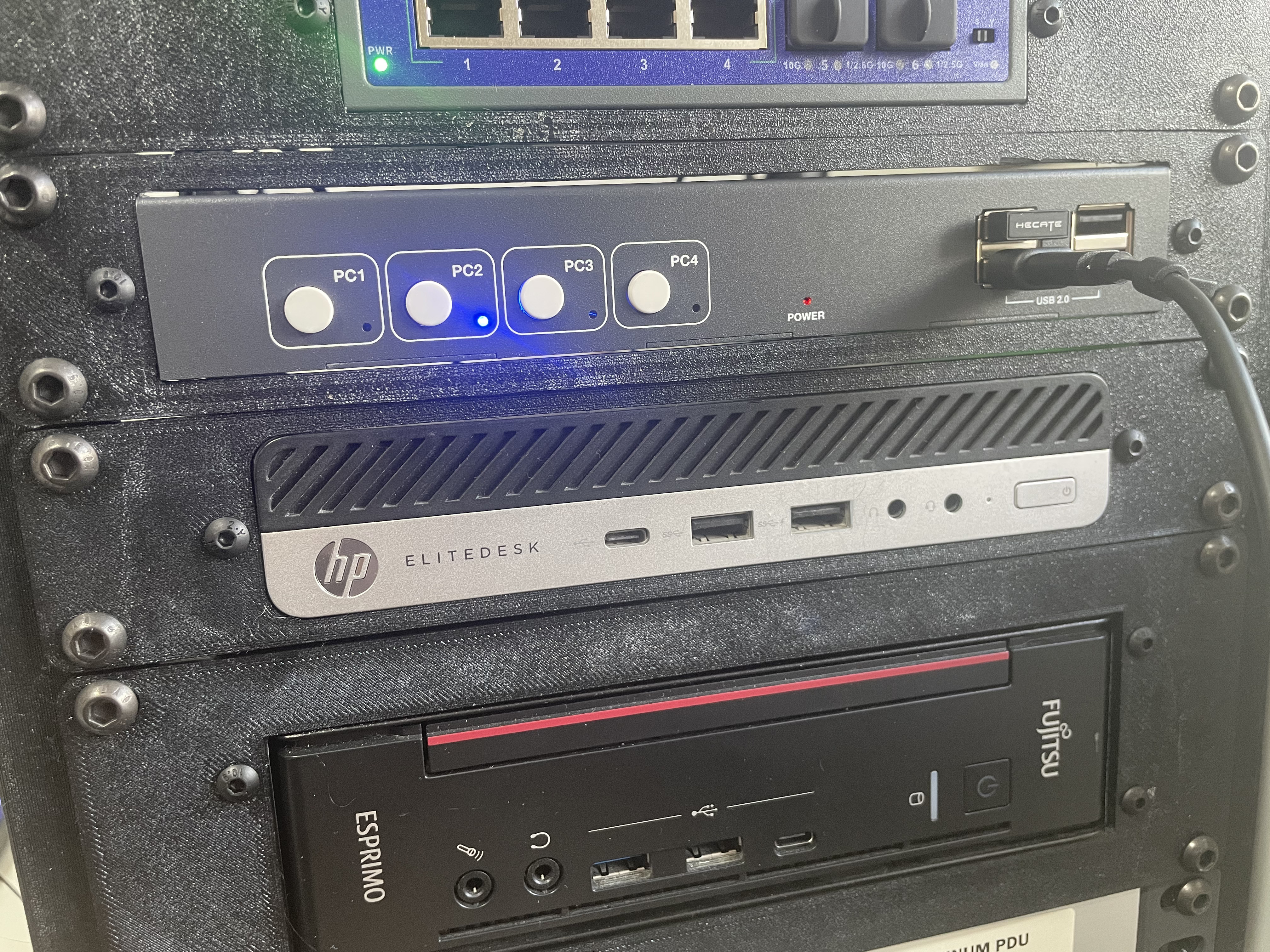 10 inch HP Elitedesk mini PC