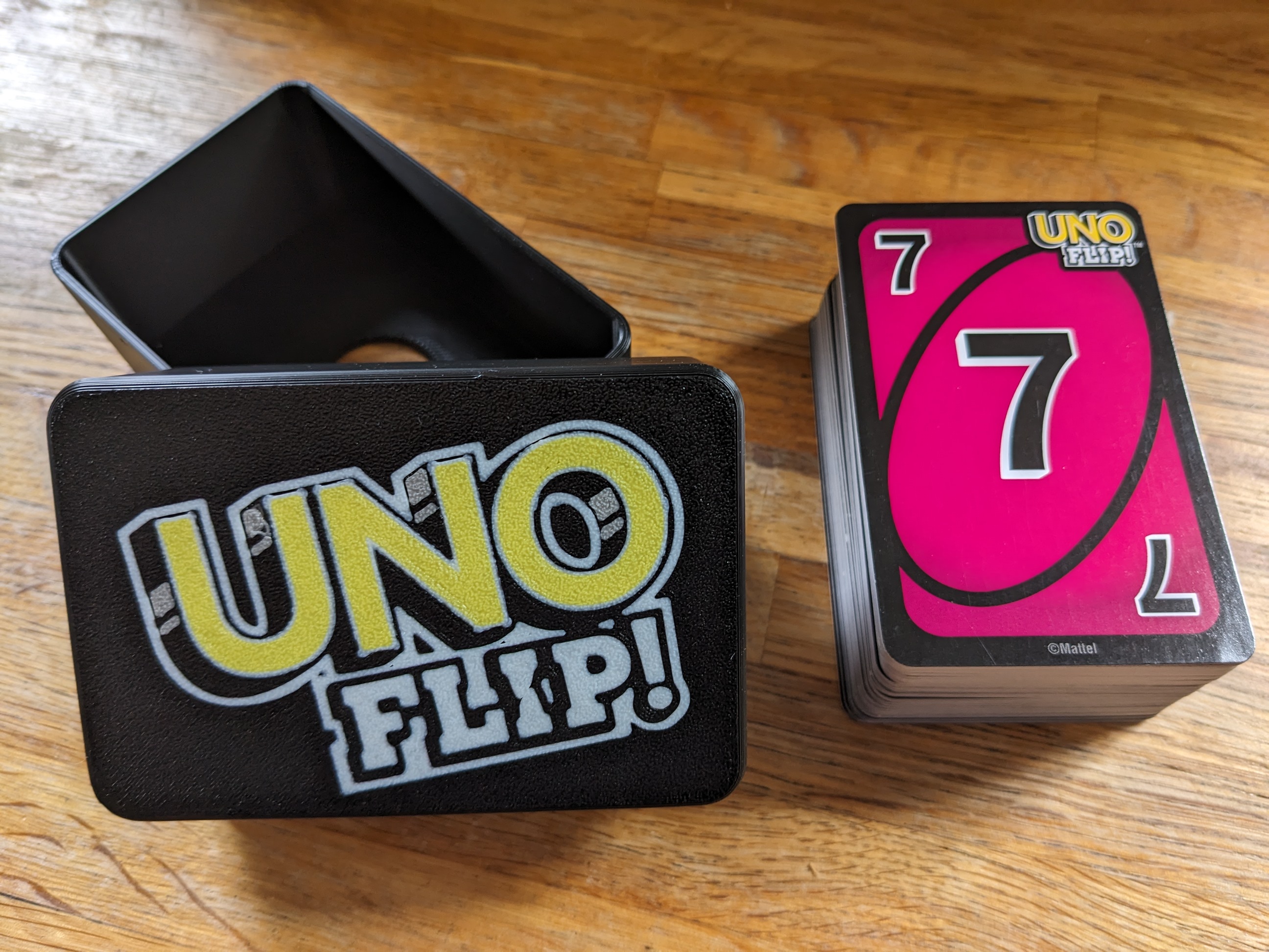 Uno Flip case