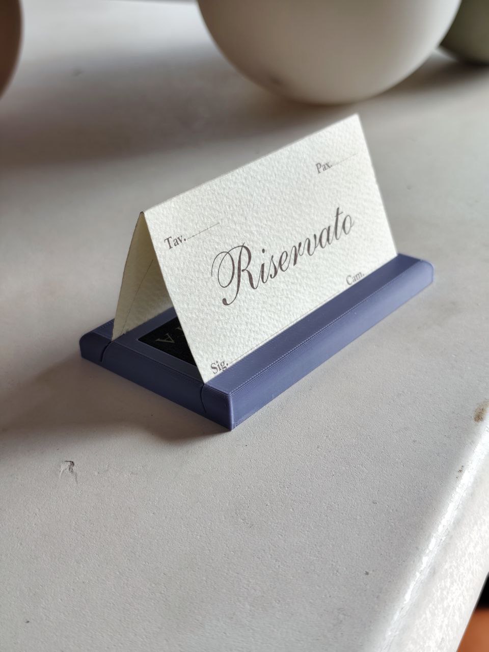 Miniatura 3 do modelo 3D Reserved Table Display