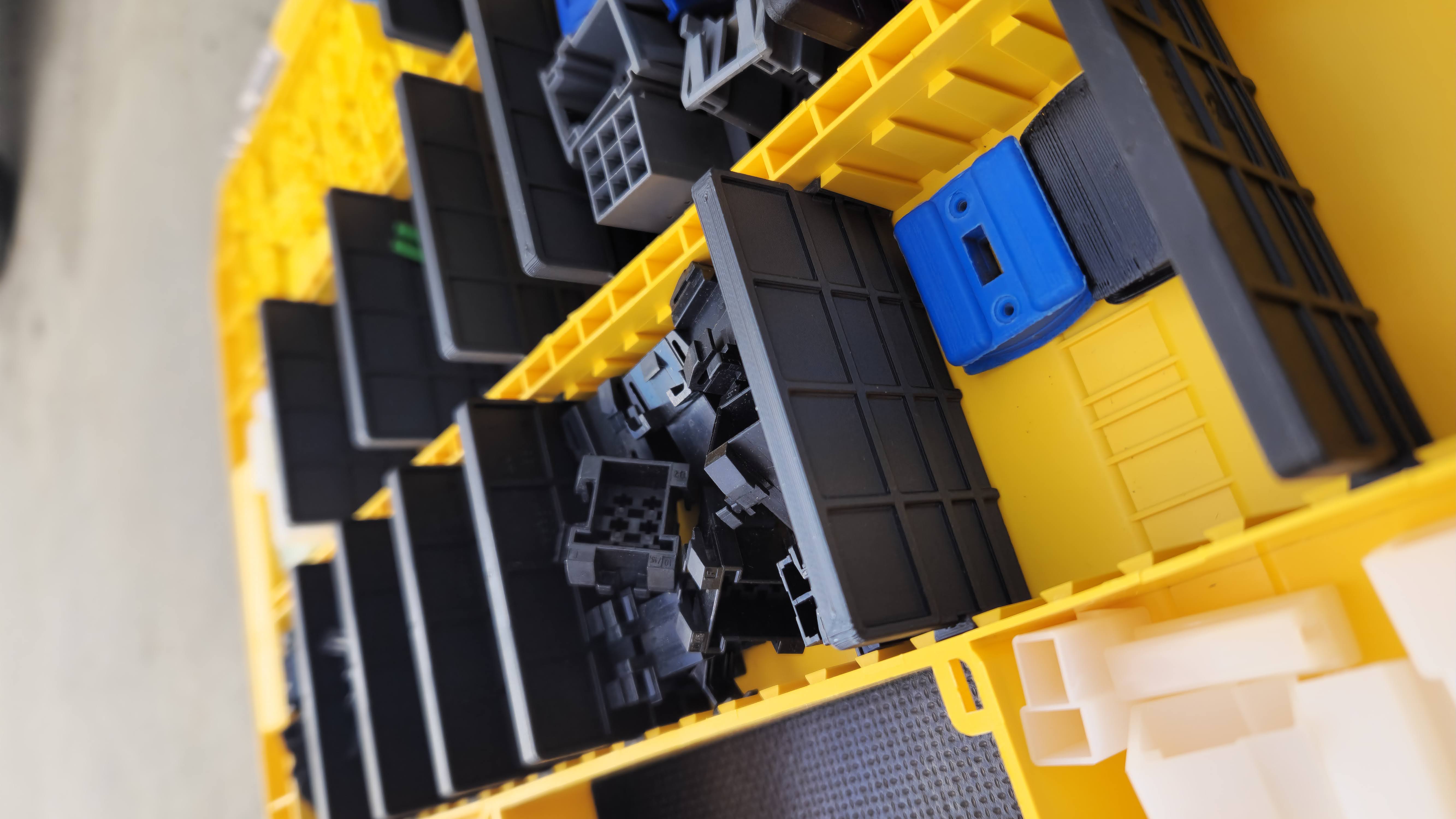 DeWALT Large ToughCase+ divider