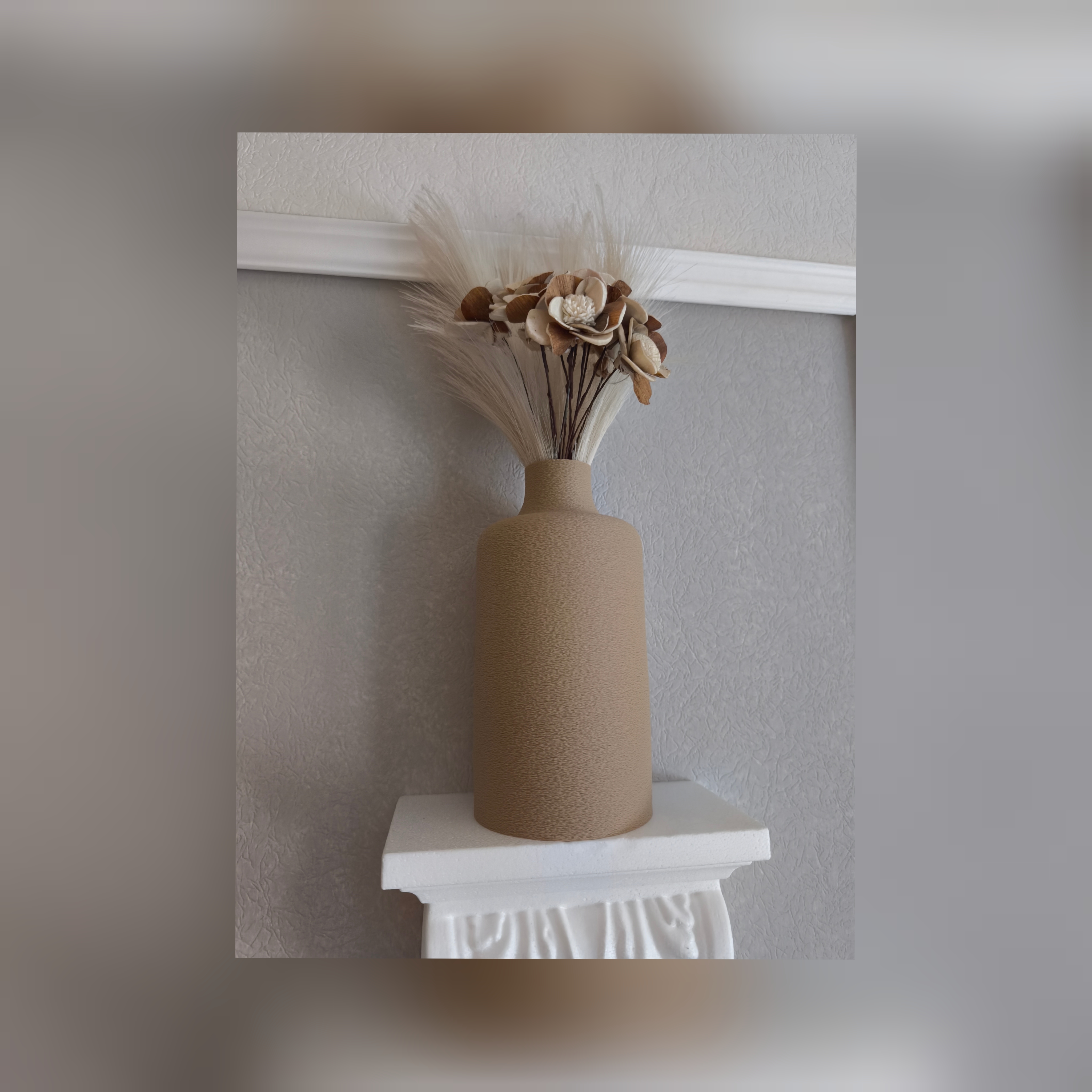 Raue Vase