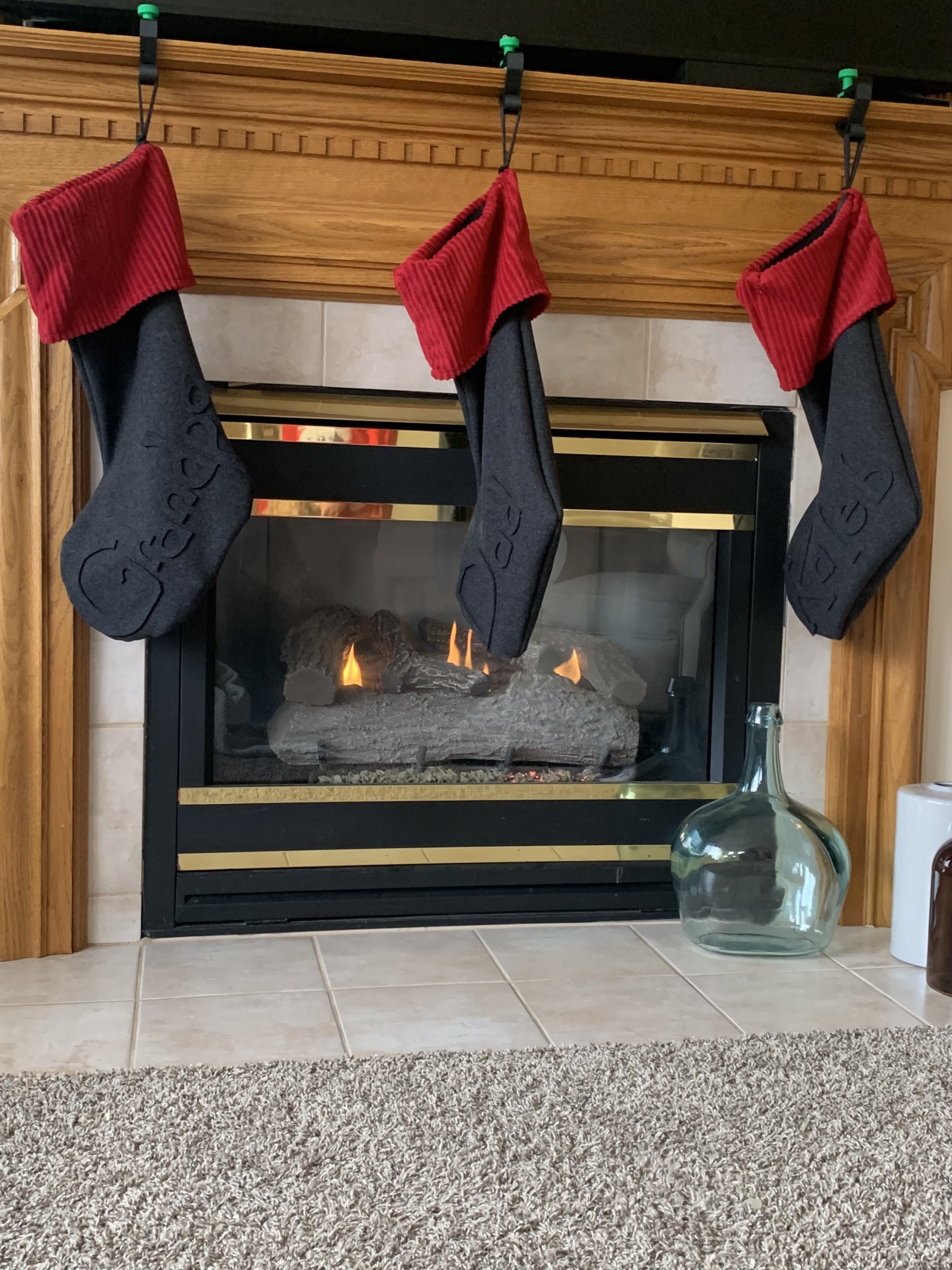 Adjustable Christmas stocking hanger