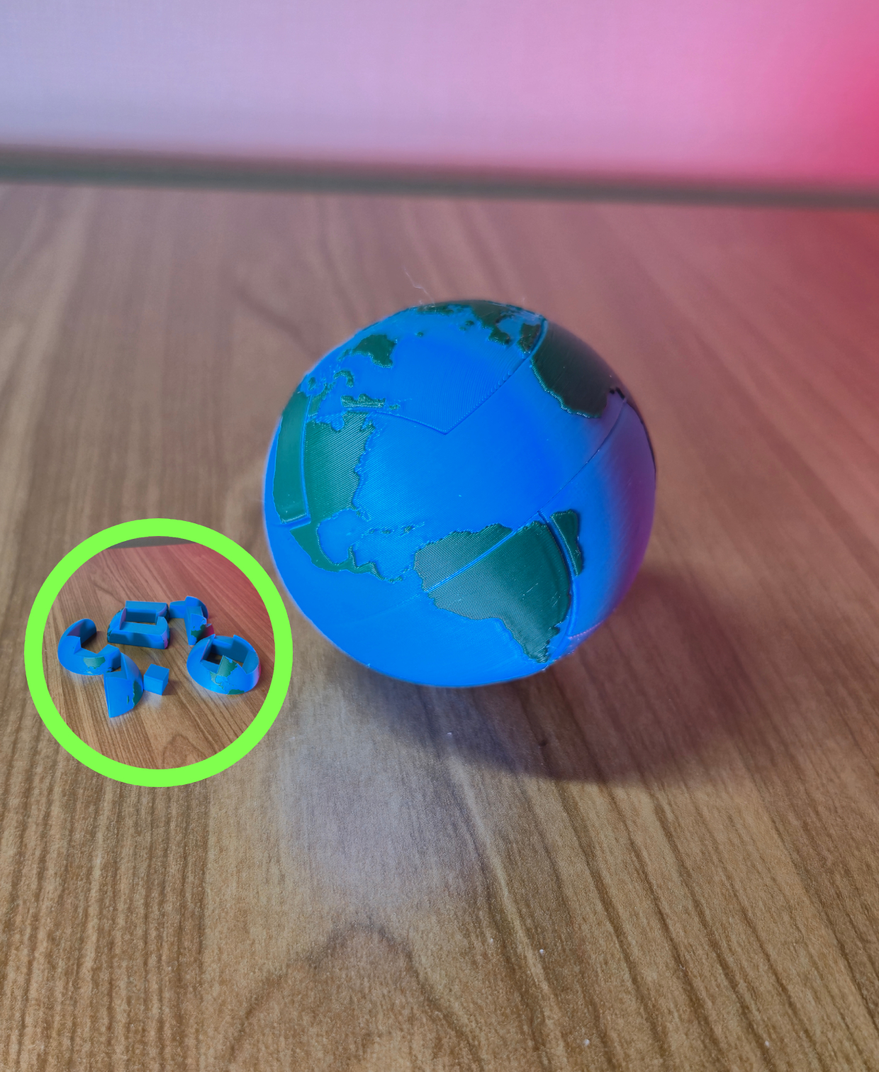 The Earth puzzle - 7 pieces