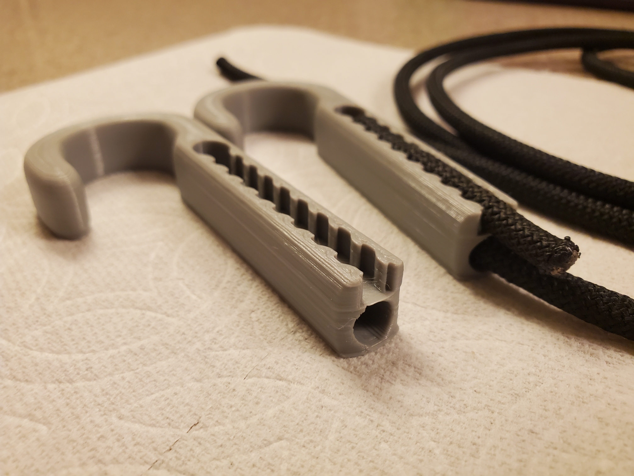 Bungee Hook pair with alligator grip