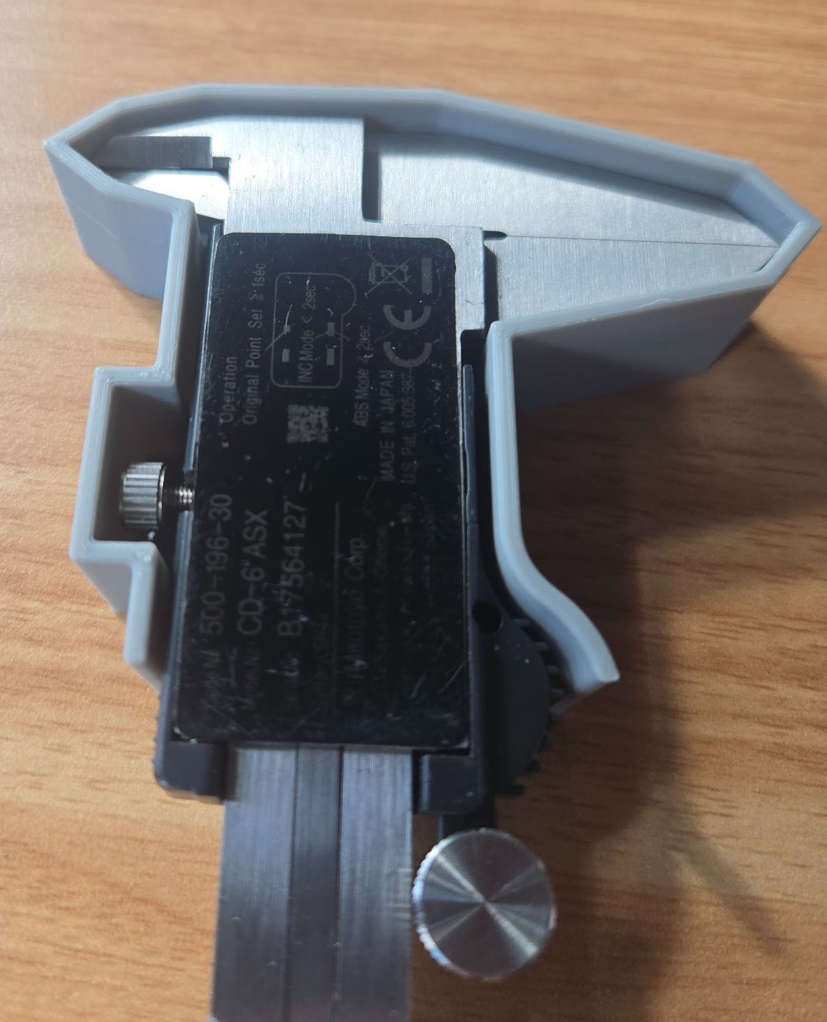 Minimalist Magnetic Case for digital Mitutoyo calipers 3D model