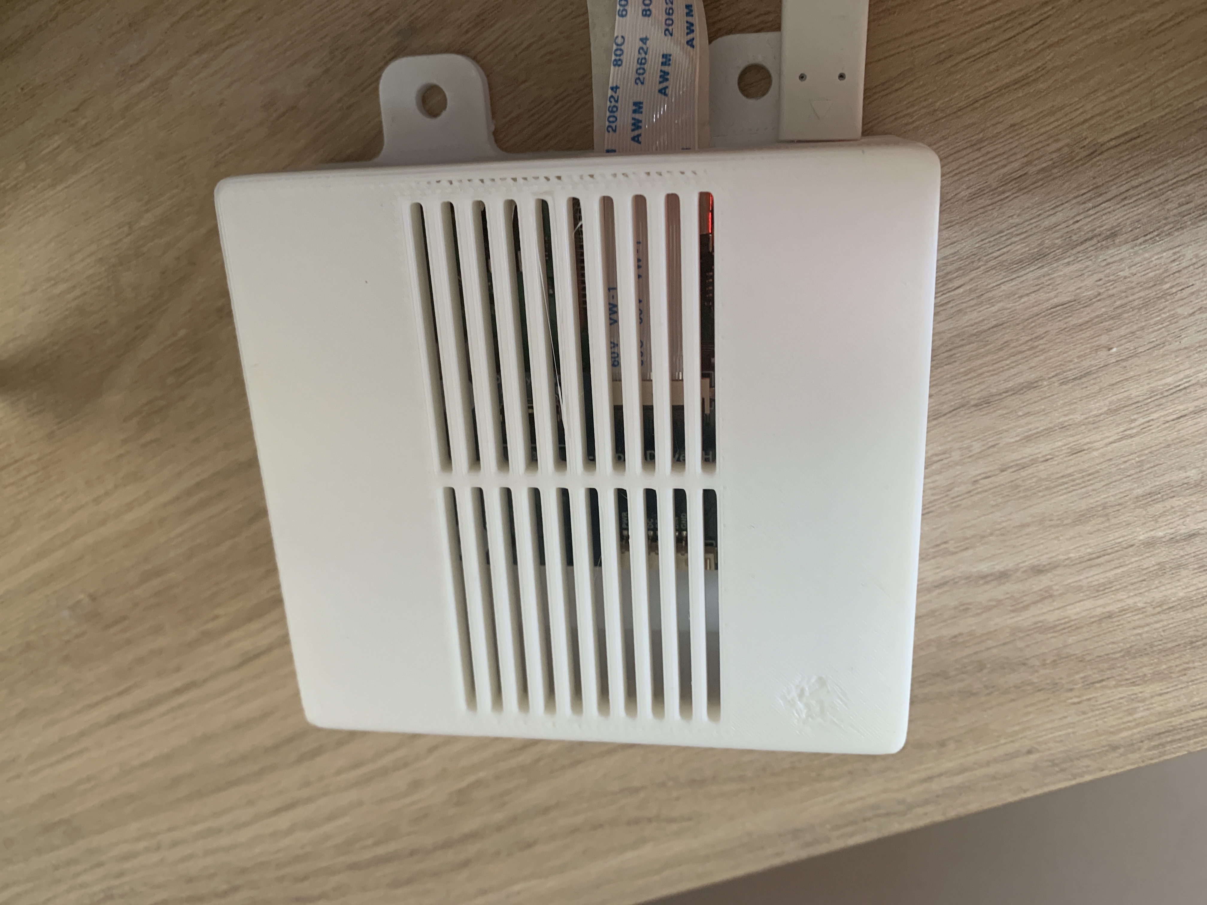 Alternative lid for Raspberry Pi 3 Wall Mount Case - RT3D