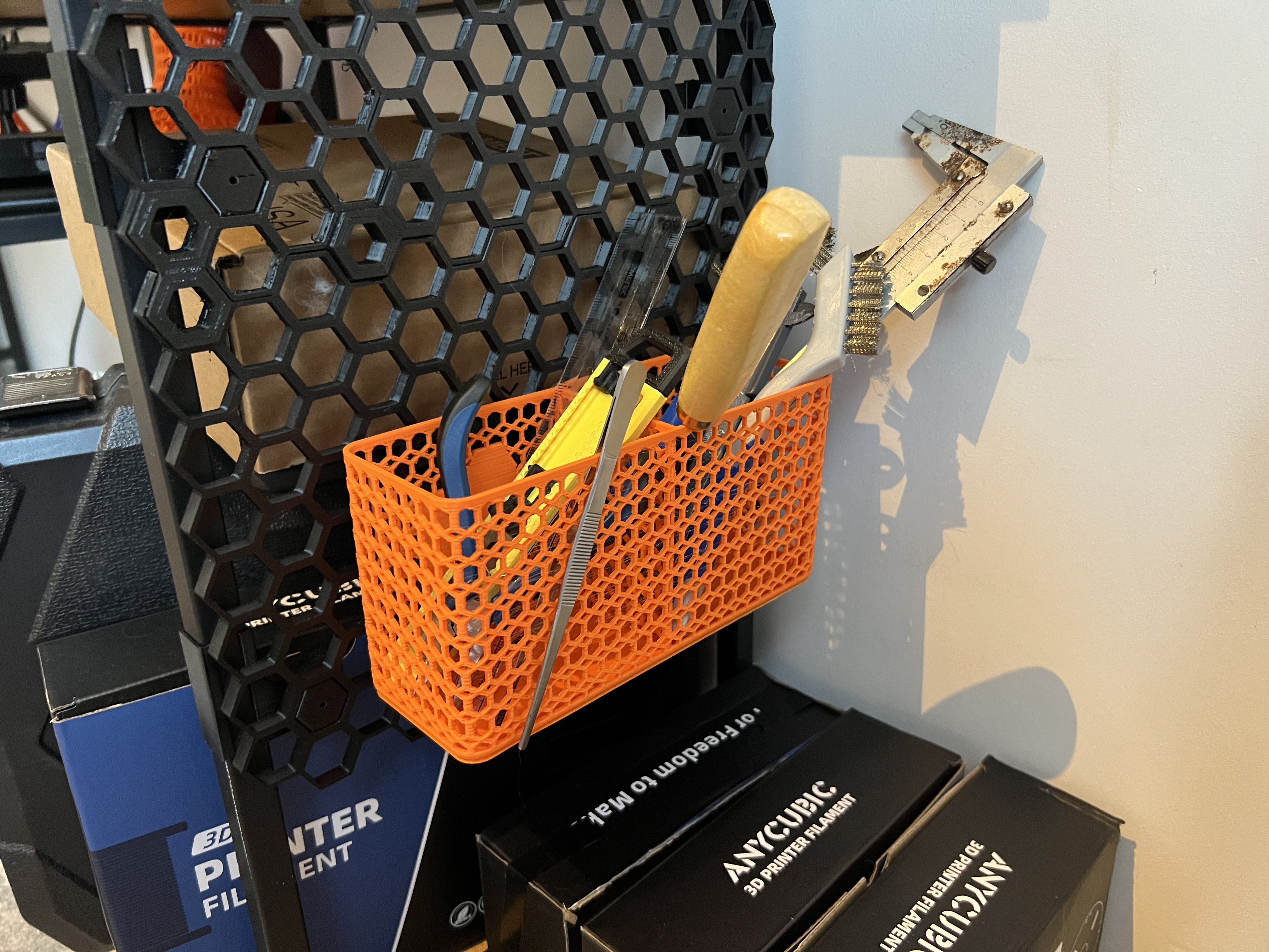 Container (for Honeycomb storage wall)