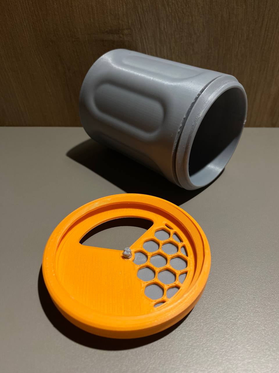 Bleach Powder Shaker — thumbnail 3