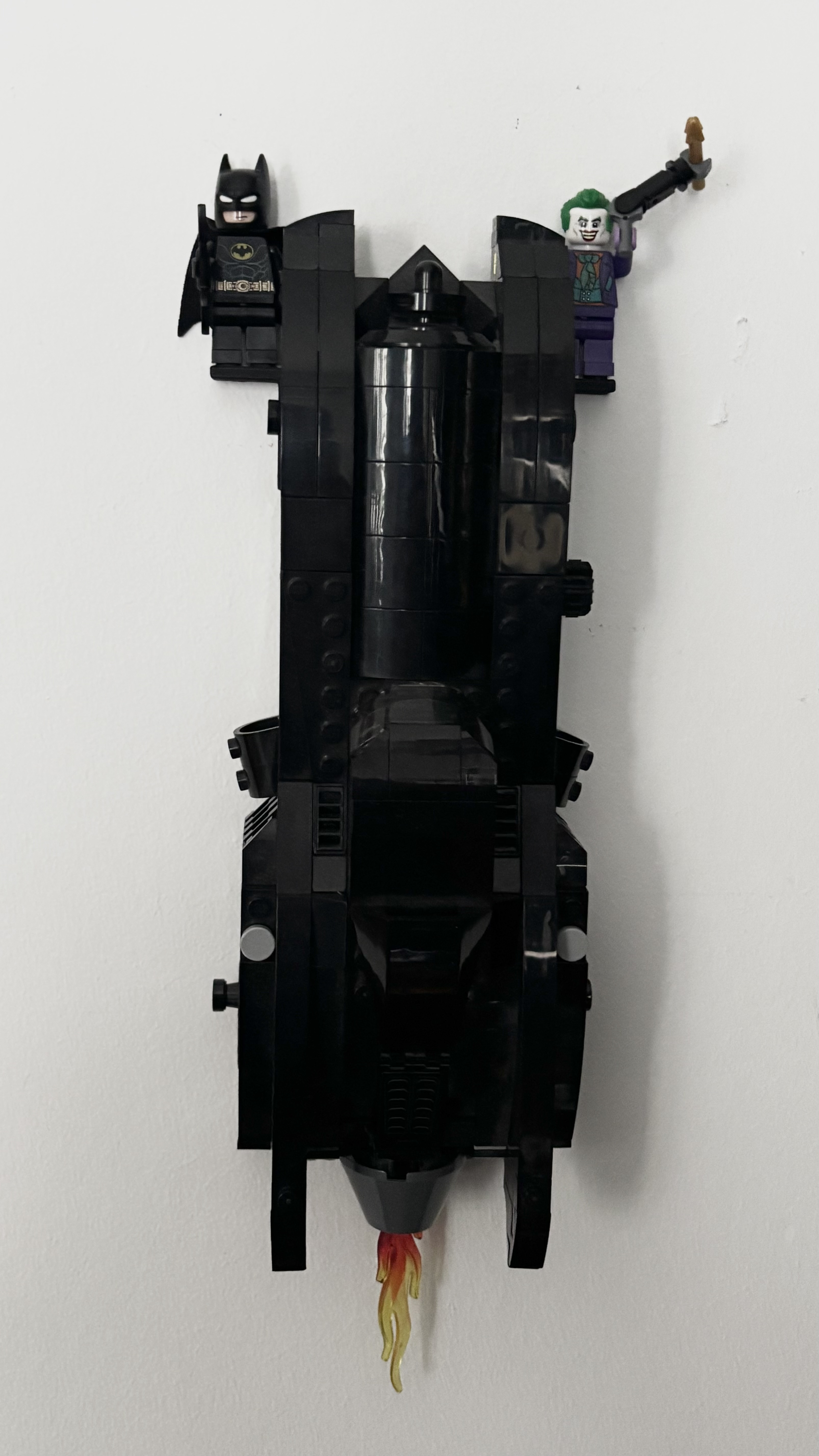 LEGO Batmobil (76224) wall stand