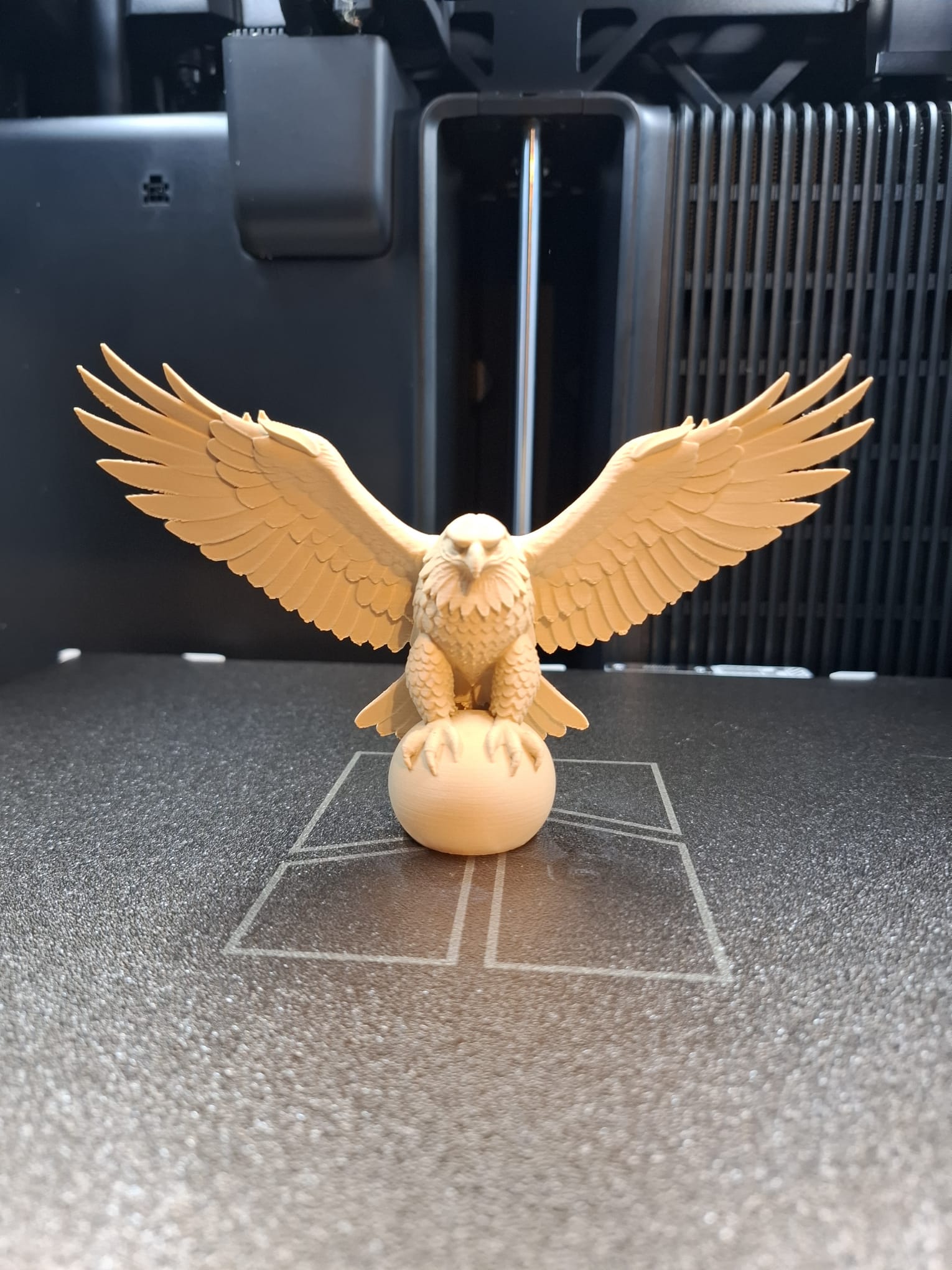 Guardian of the Skies – Eagle Sculpture