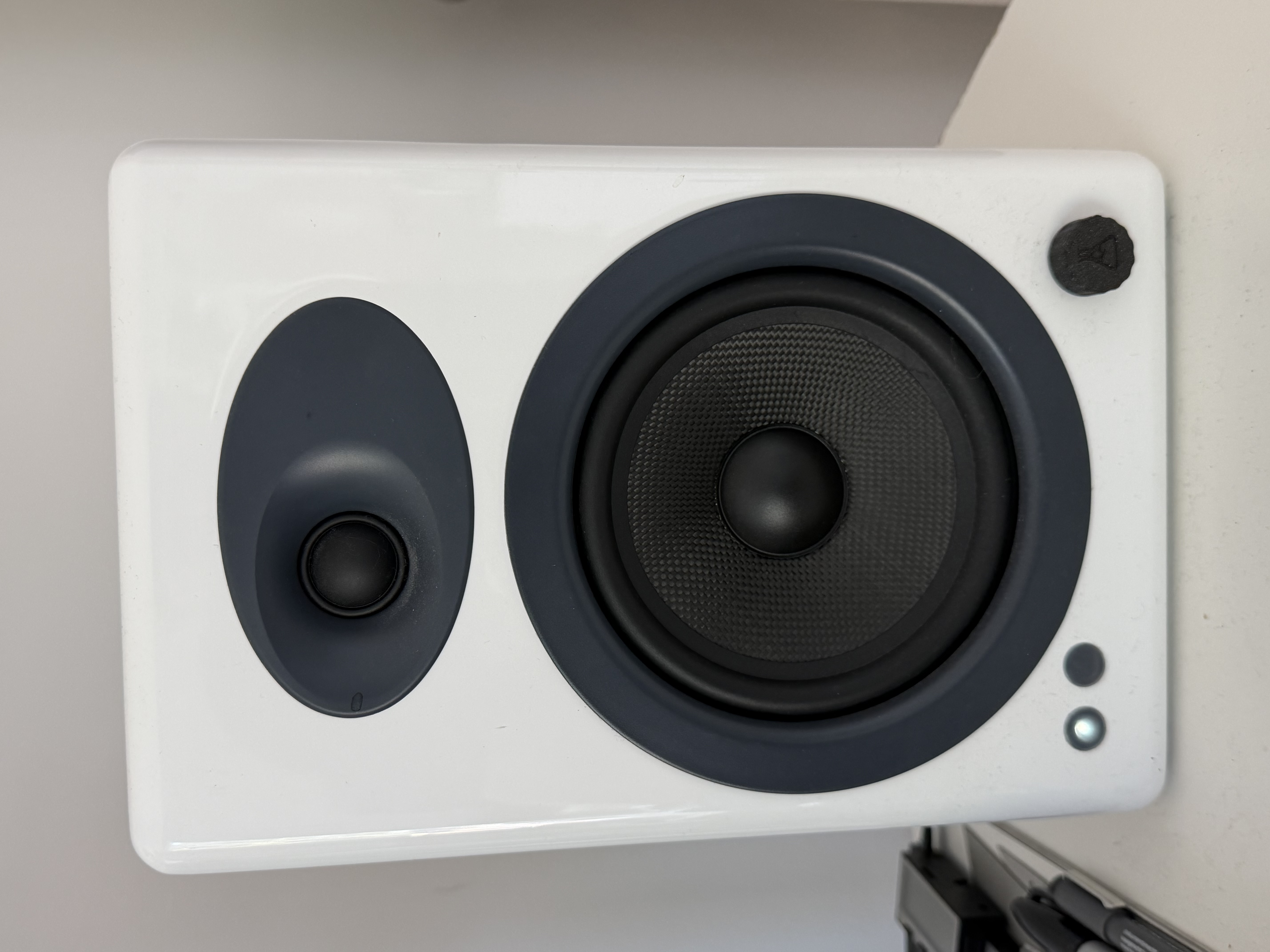 Audioengine A5+ speaker knobs — thumbnail 3