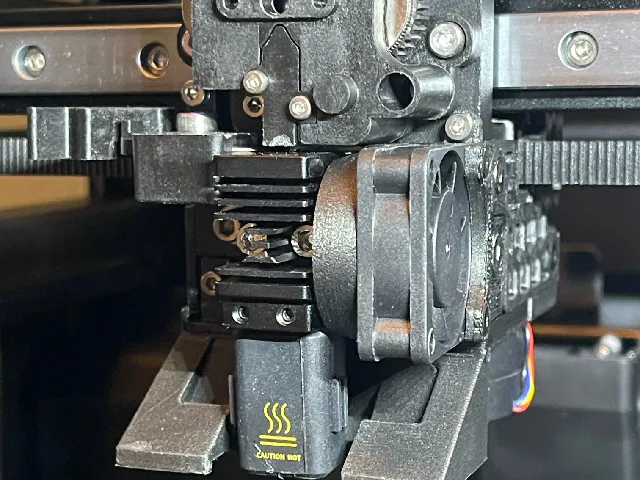 Qidi Q2 Hotend Fan Bracket for 2510 & upgraded 3010 fan