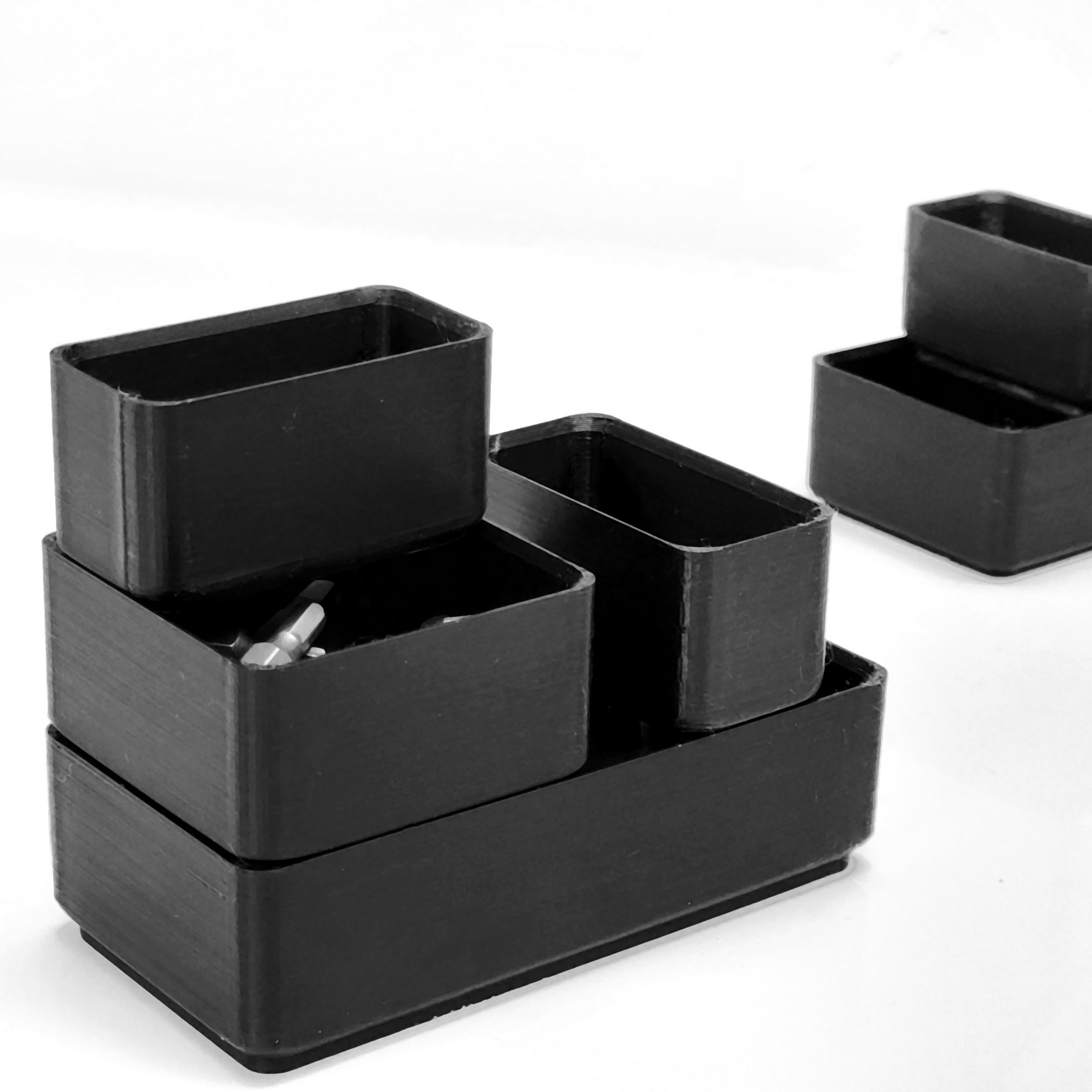 Miniatura 6 do modelo 3D Modular Stackable Project Trays