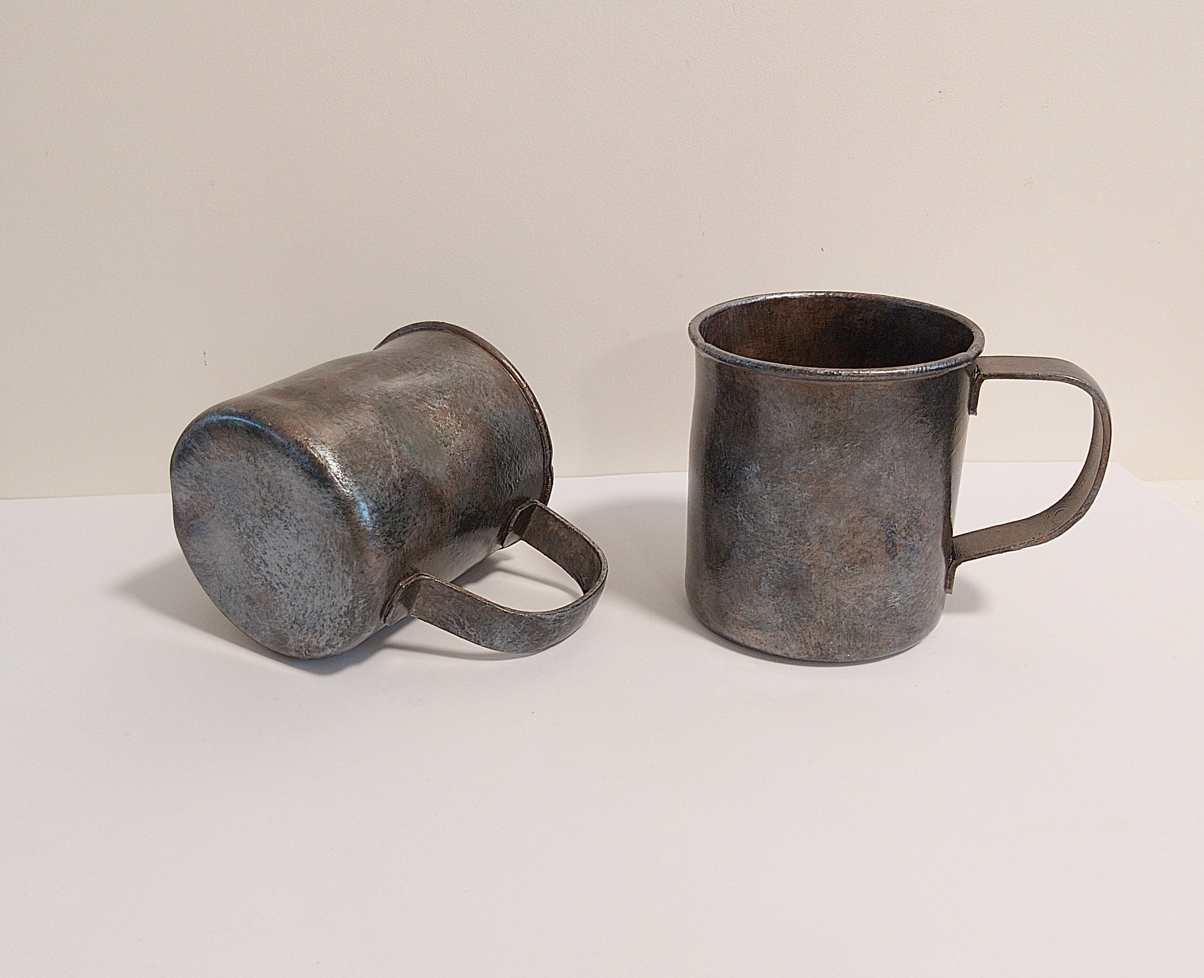 Mug, Dented Mug, Bowl, Dented Bowl, Milk Can, Pan, Frying Pan, Skillet, Wok.