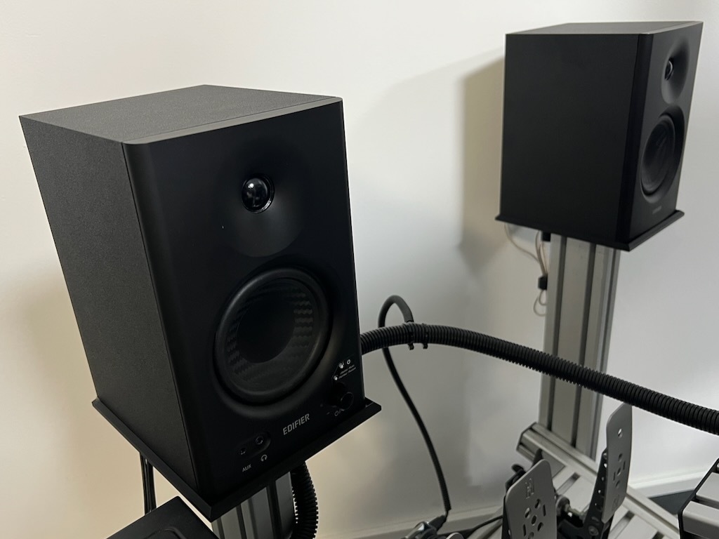 Edifier MR4 Speakers Mount for 80x40 mm Aluminium Extrusion