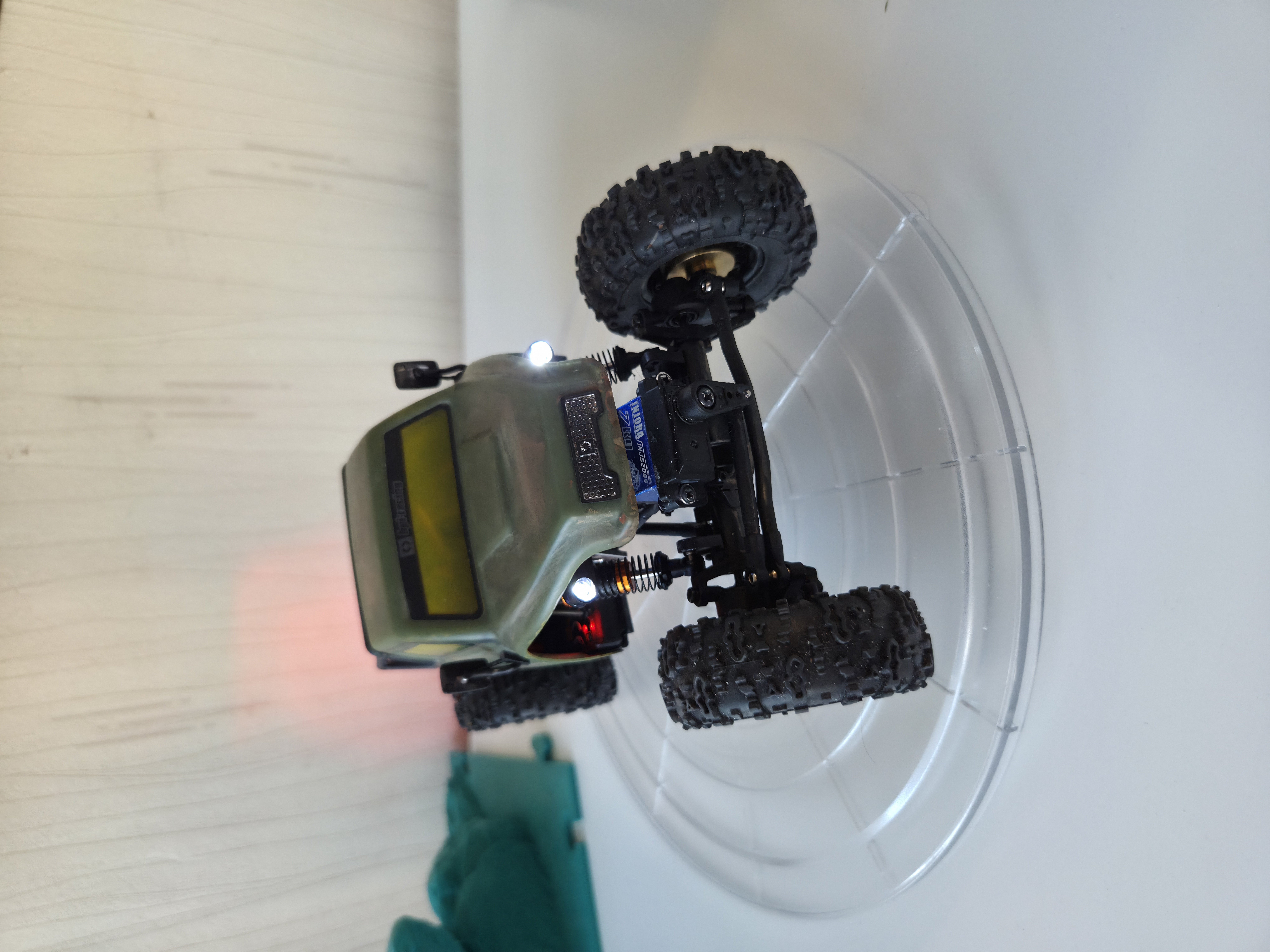 Light pods for HPI Venture 18CC