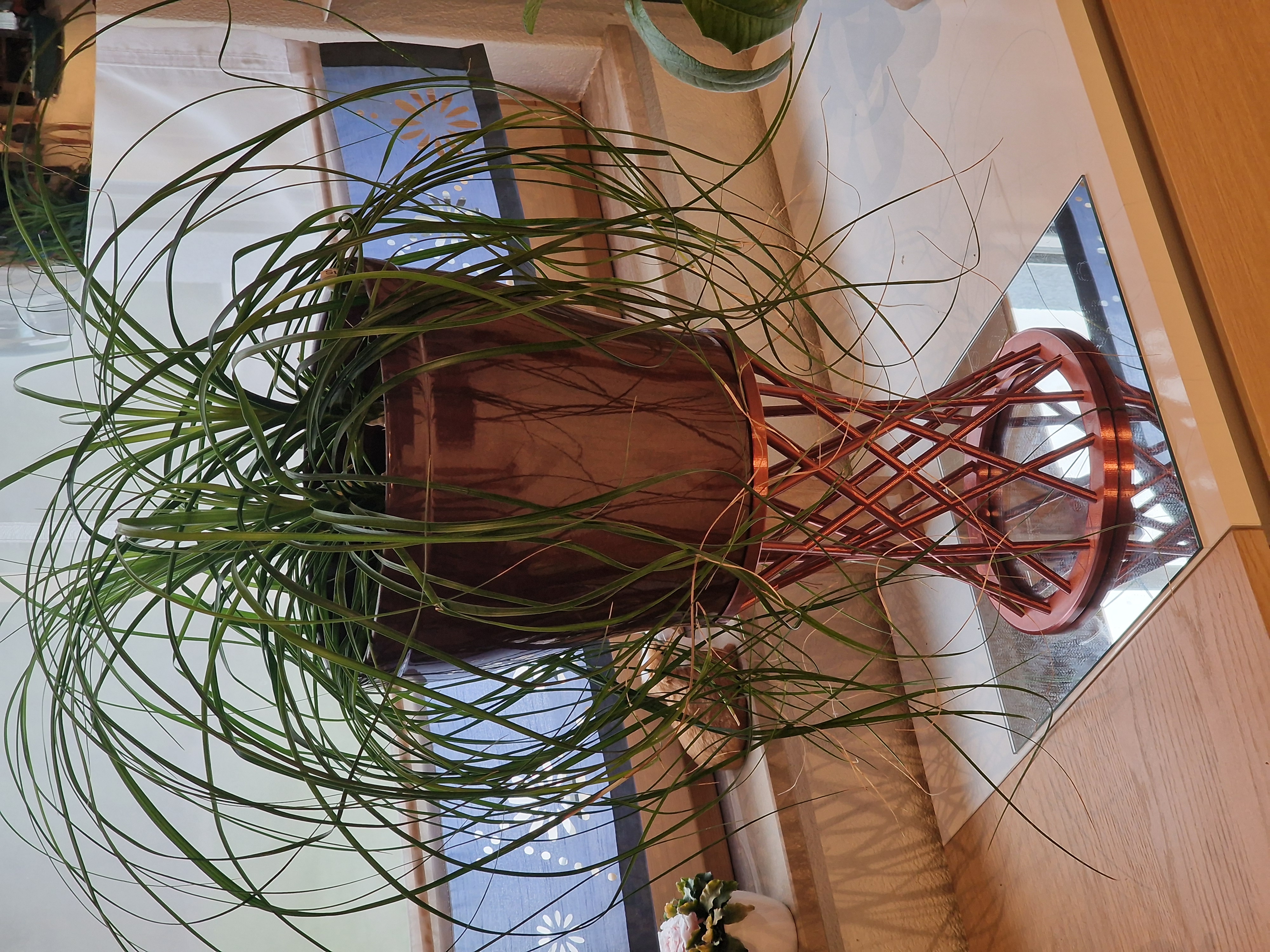 Flower pot column