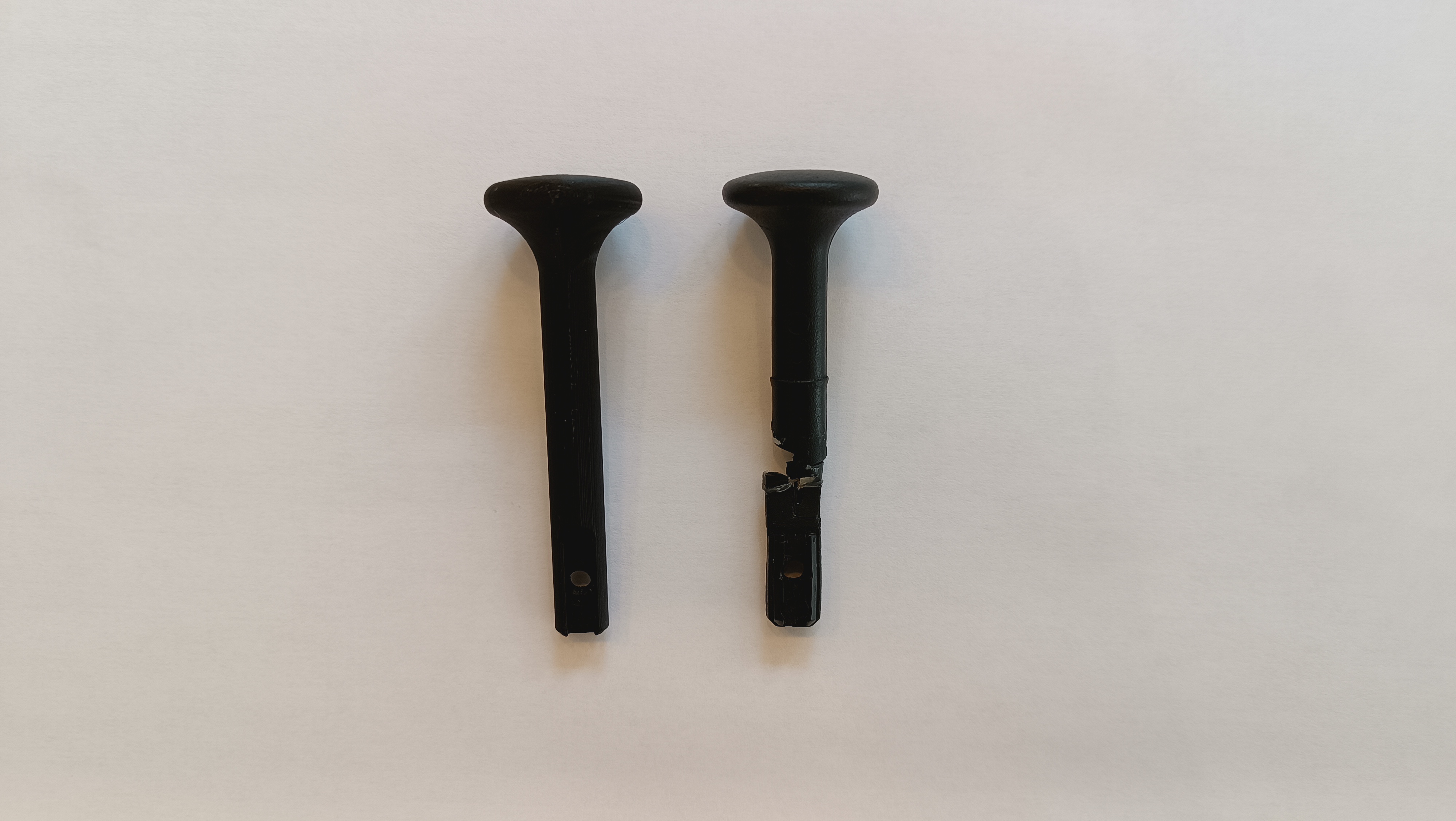Renault Modus rear seatback release handle