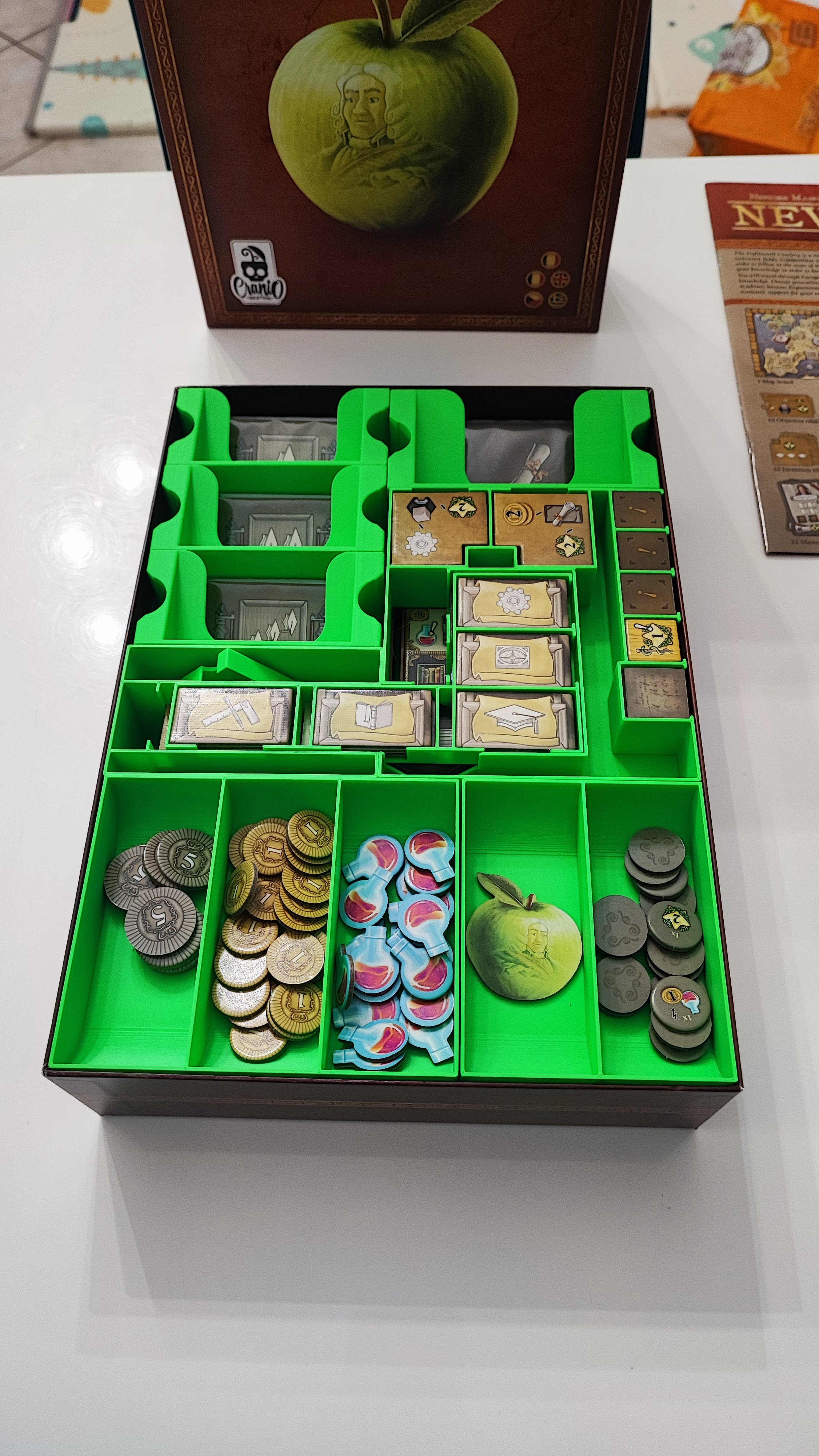 Newton & Great Discoveries - Insert / Organizer Sleeved Cards + Expansions