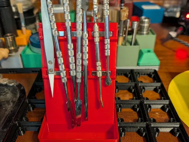 Gridfinity Magnetic Rack for Dab Tools