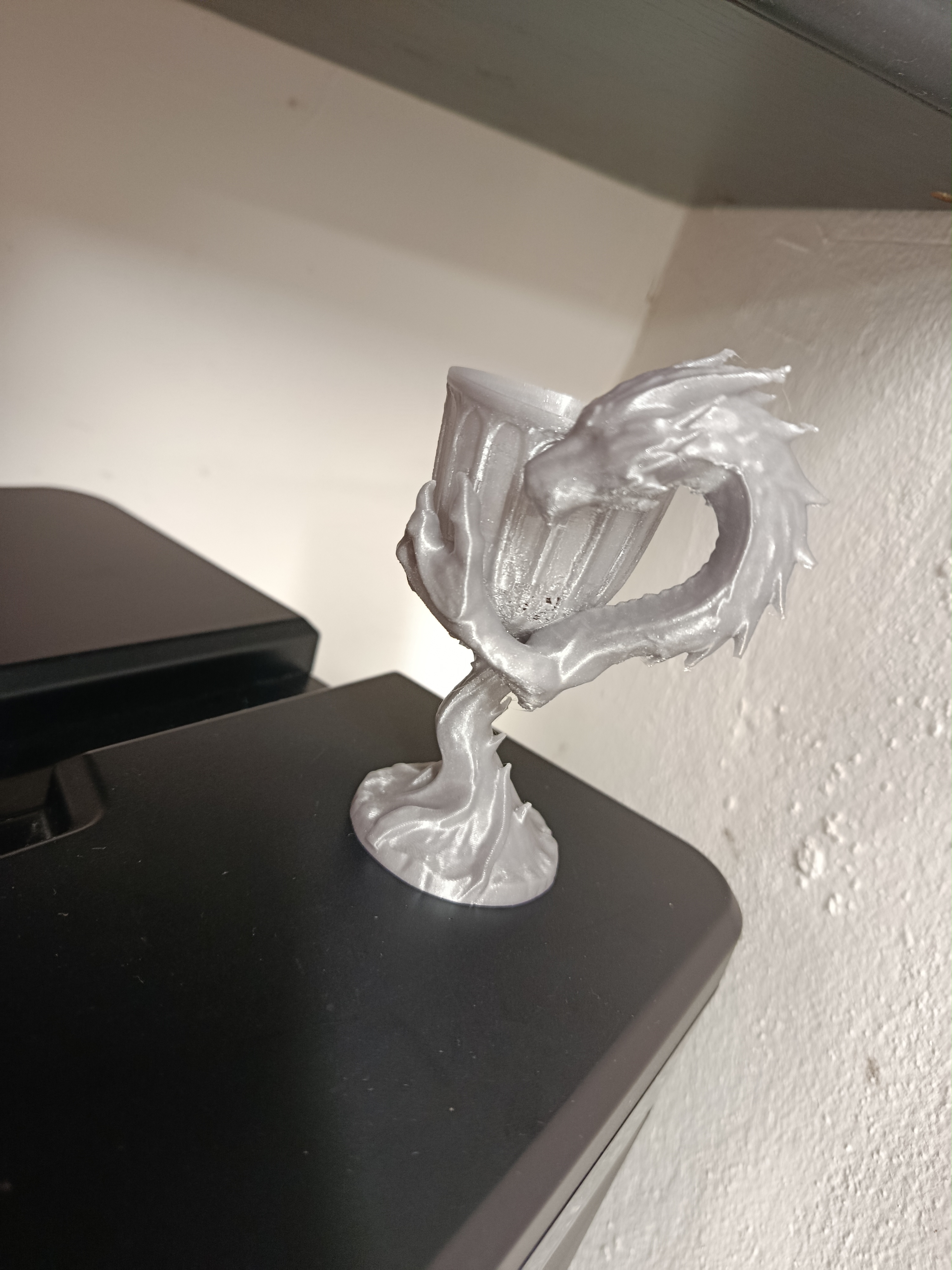 Dragon cup