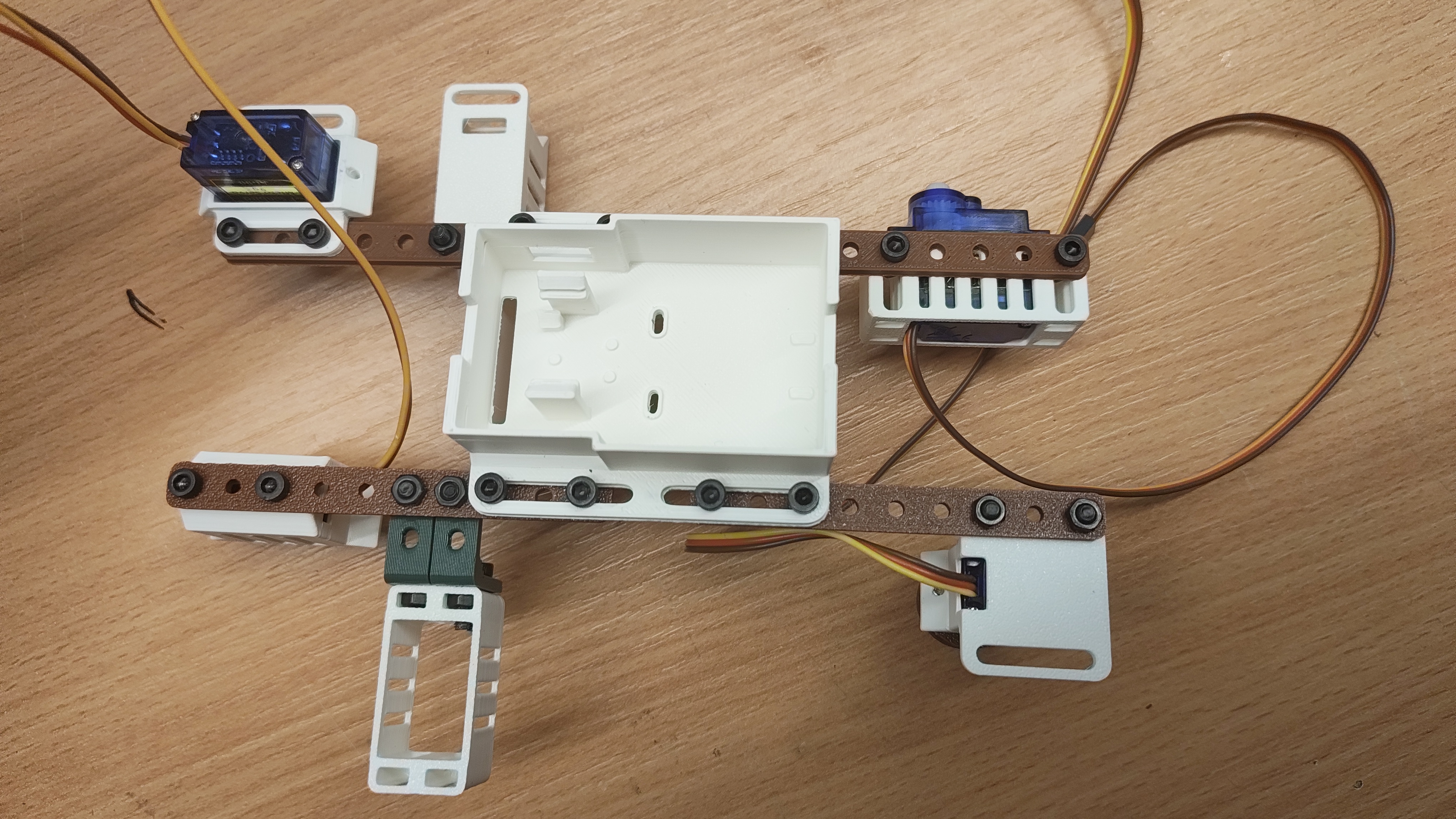 Robotic League servo modules — miniatura 3