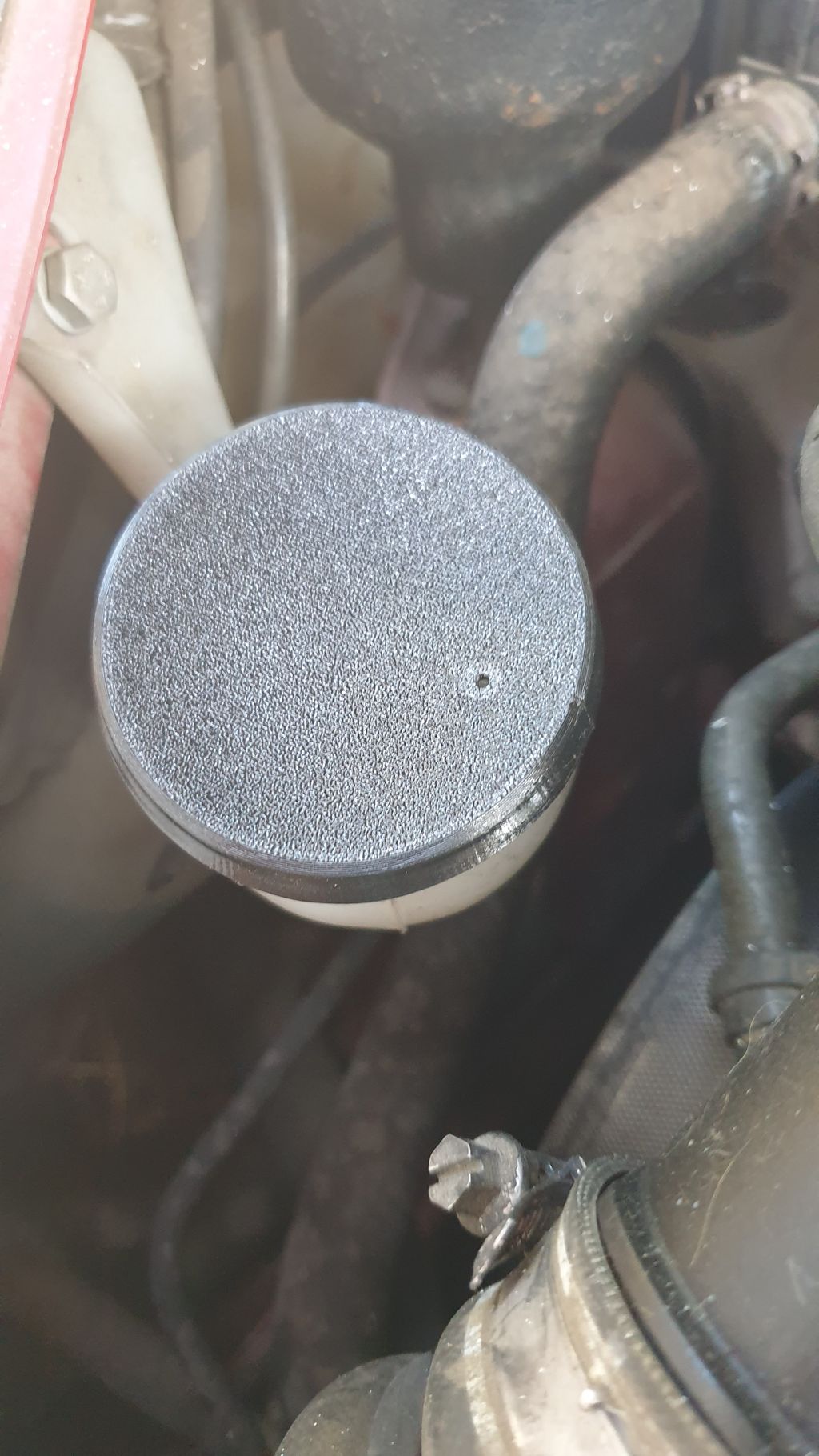 Xsara Picasso / cap for windscreen washer fluid tank