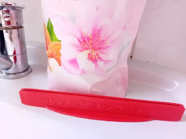Předposlední kapka - vytlačovač pro náhradní náplně