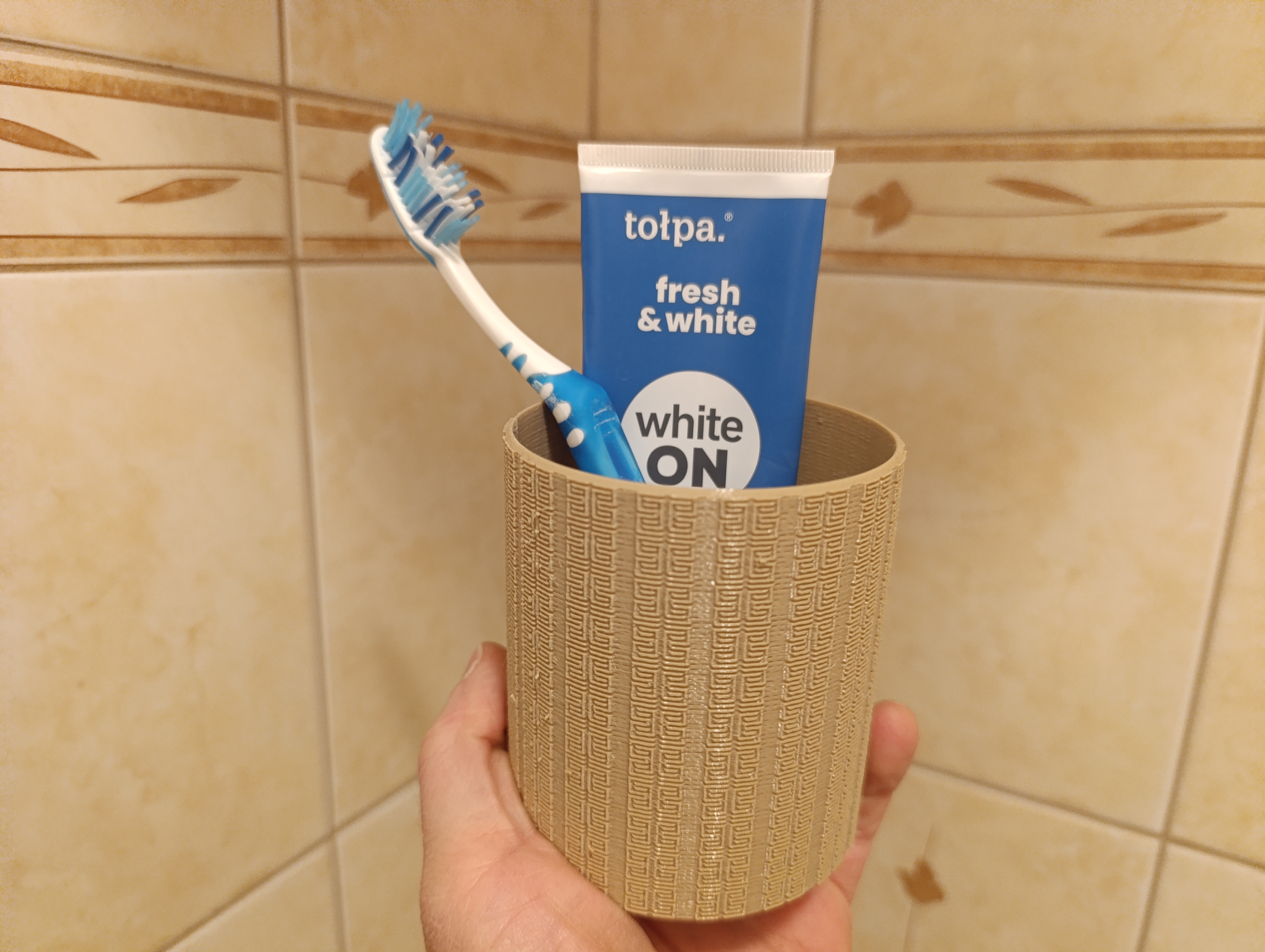 Bathroom Toothbrush & Toothpaste Holder Cup