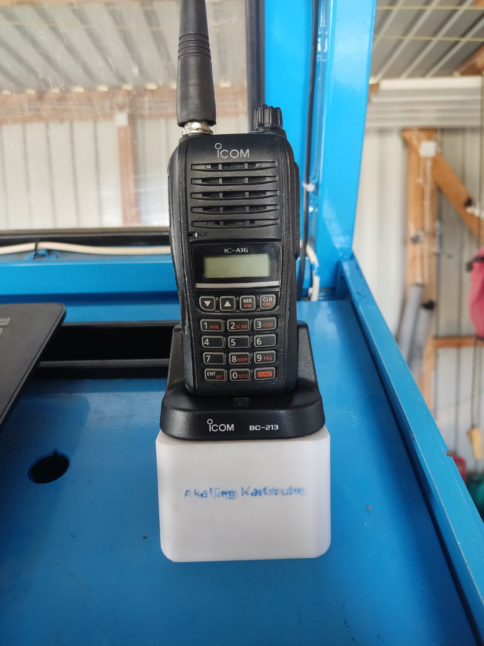 Dockingstation Halterung ICOM Funkgerät für Winde ESW 2B