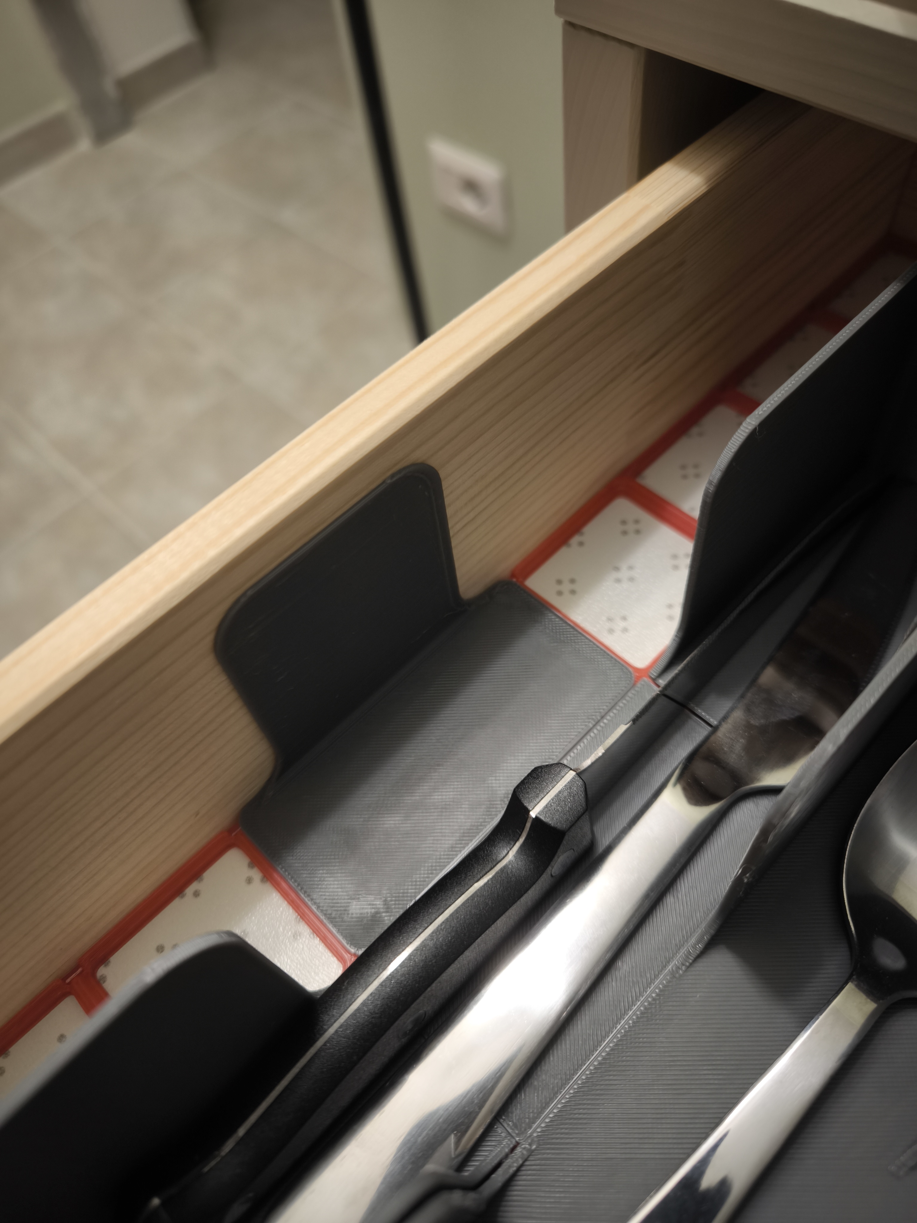 Kitchen Gridfinity -  Generic modular with one side wall 3D model thumbnail