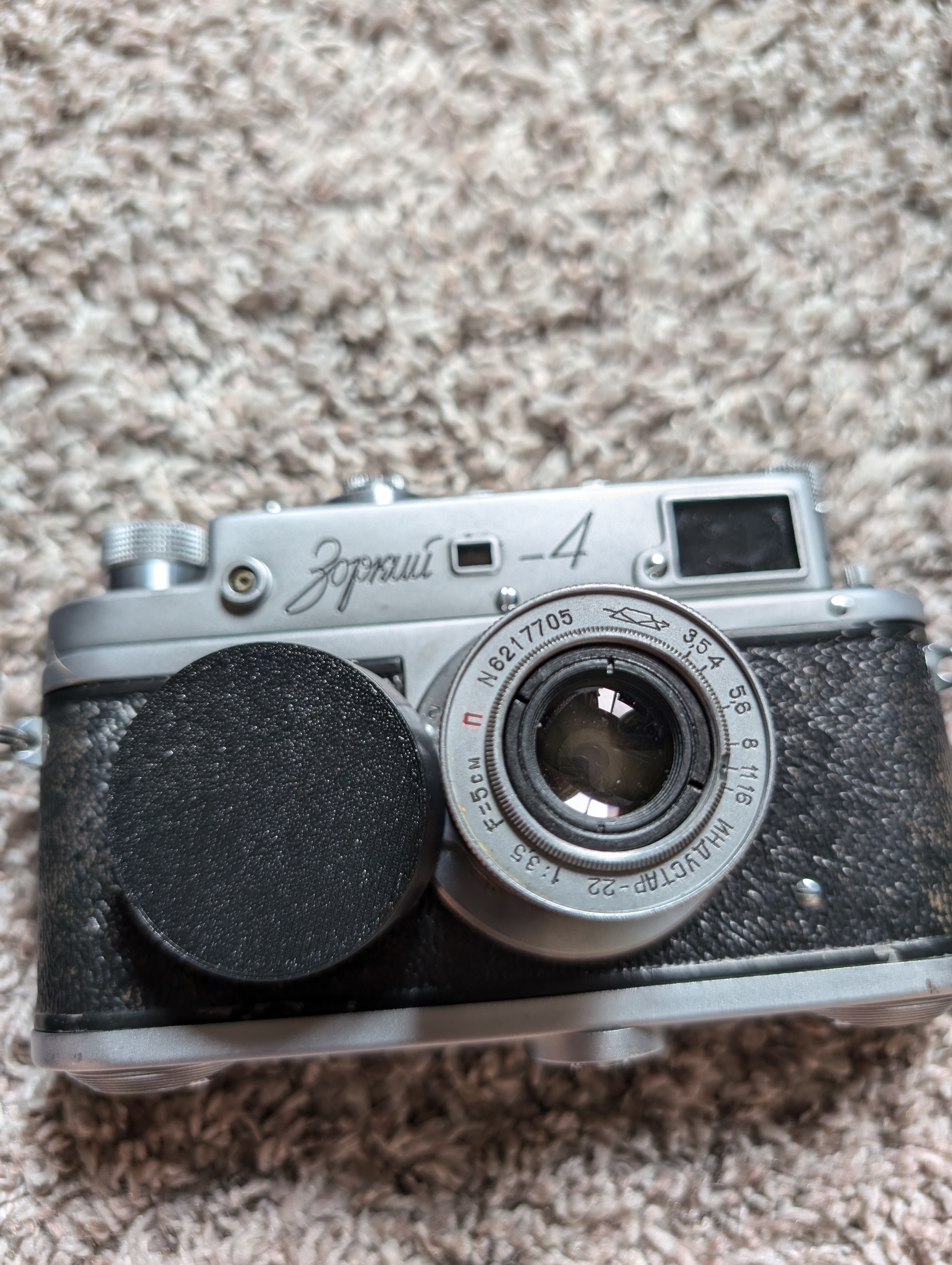 Industar 22 collapsing lens locking lens cap — miniatura 2