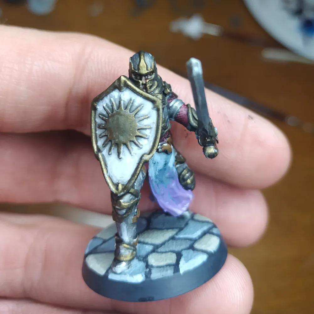 Paladin dnd miniature